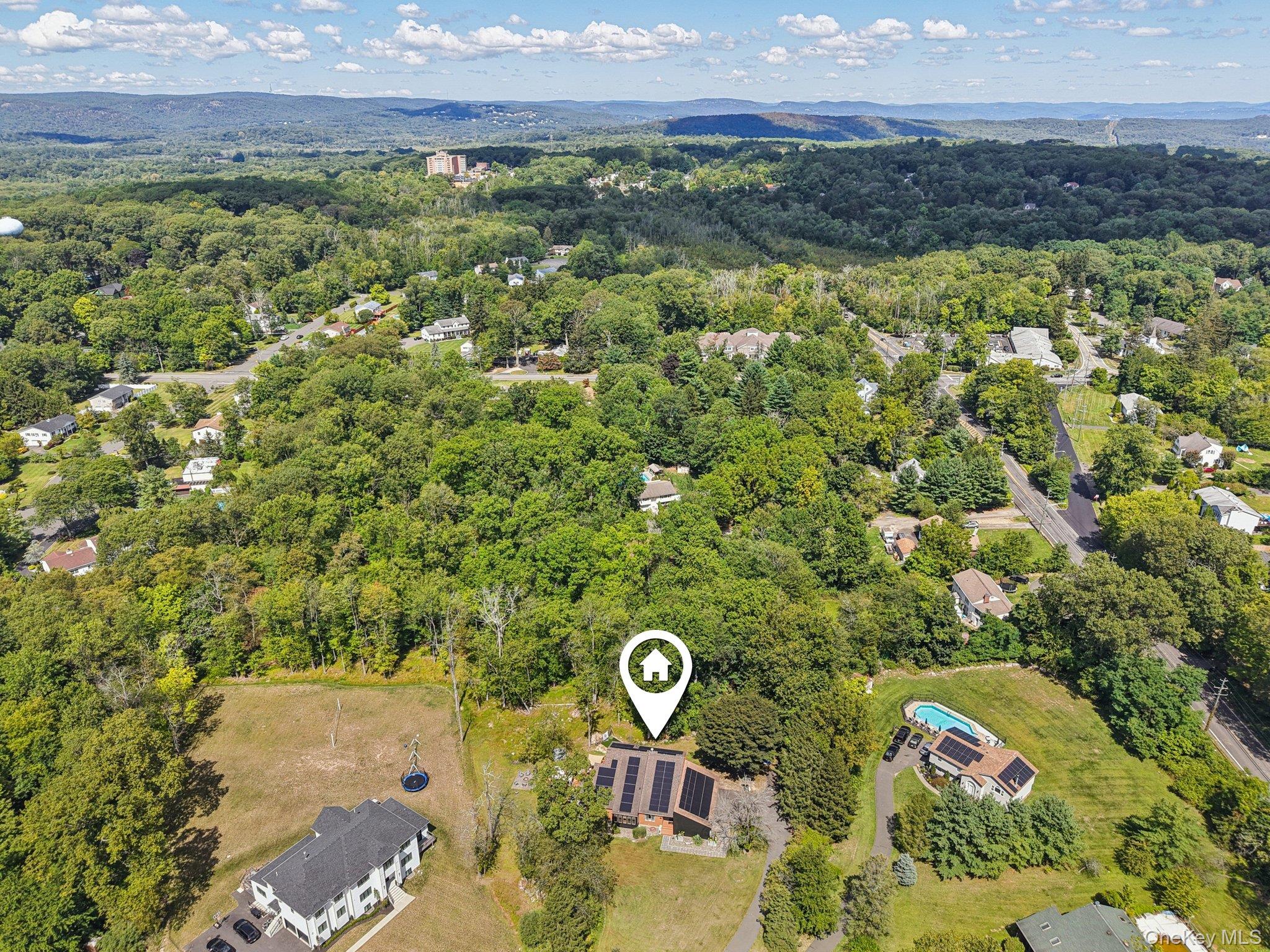 7 Elizabeth Court, Spring Valley, NY 10977