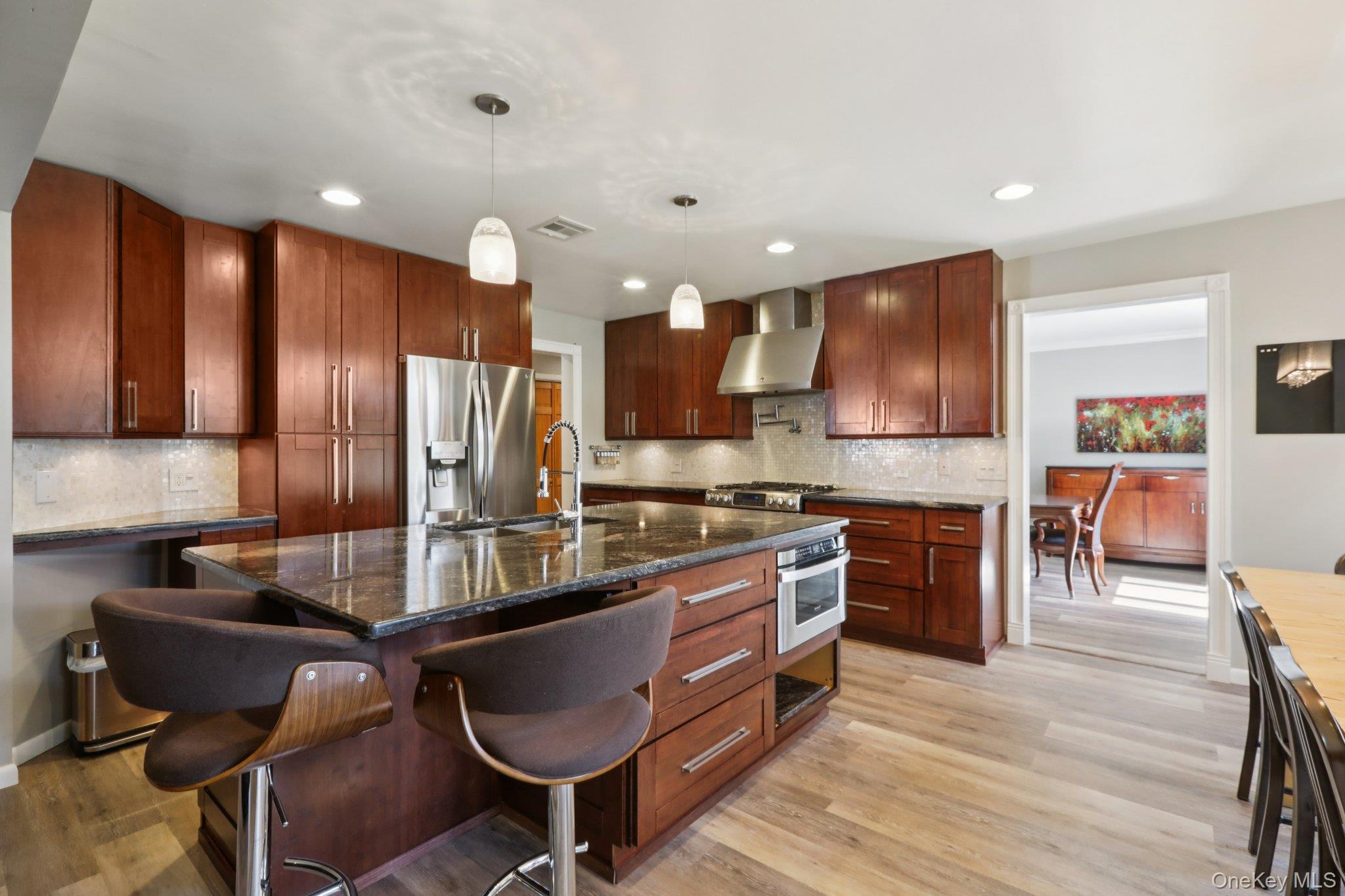 7 Elizabeth Court, Spring Valley, NY 10977