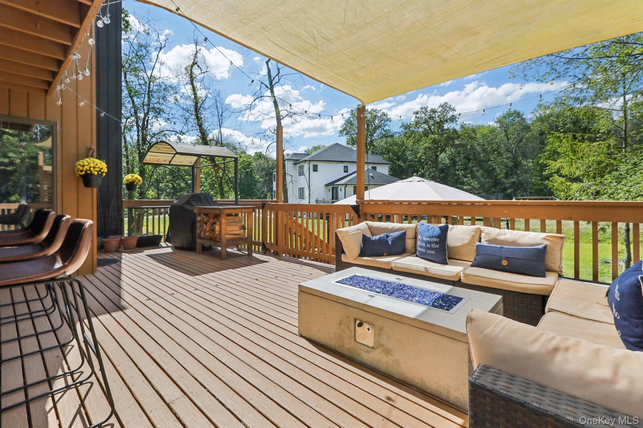 7 Elizabeth Court, Spring Valley, NY 10977