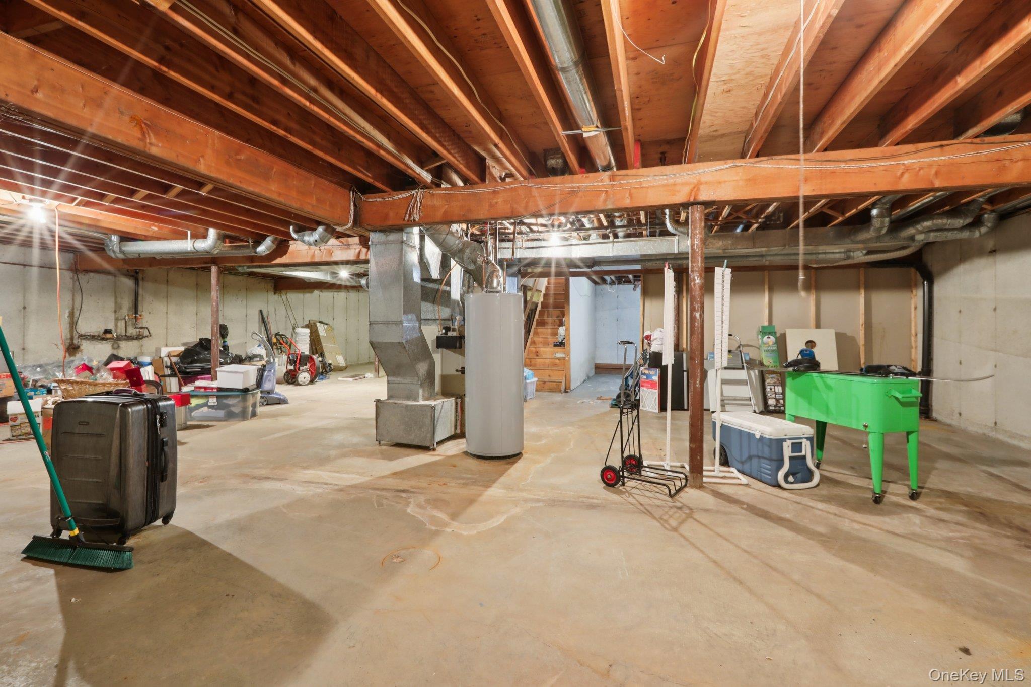 7 Elizabeth Court, Spring Valley, NY 10977