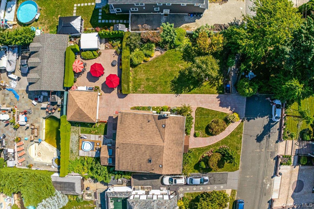 2957 214th Place, Bayside, NY 11360