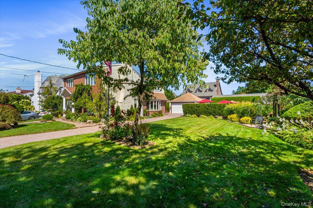 2957 214th Place, Bayside, NY 11360