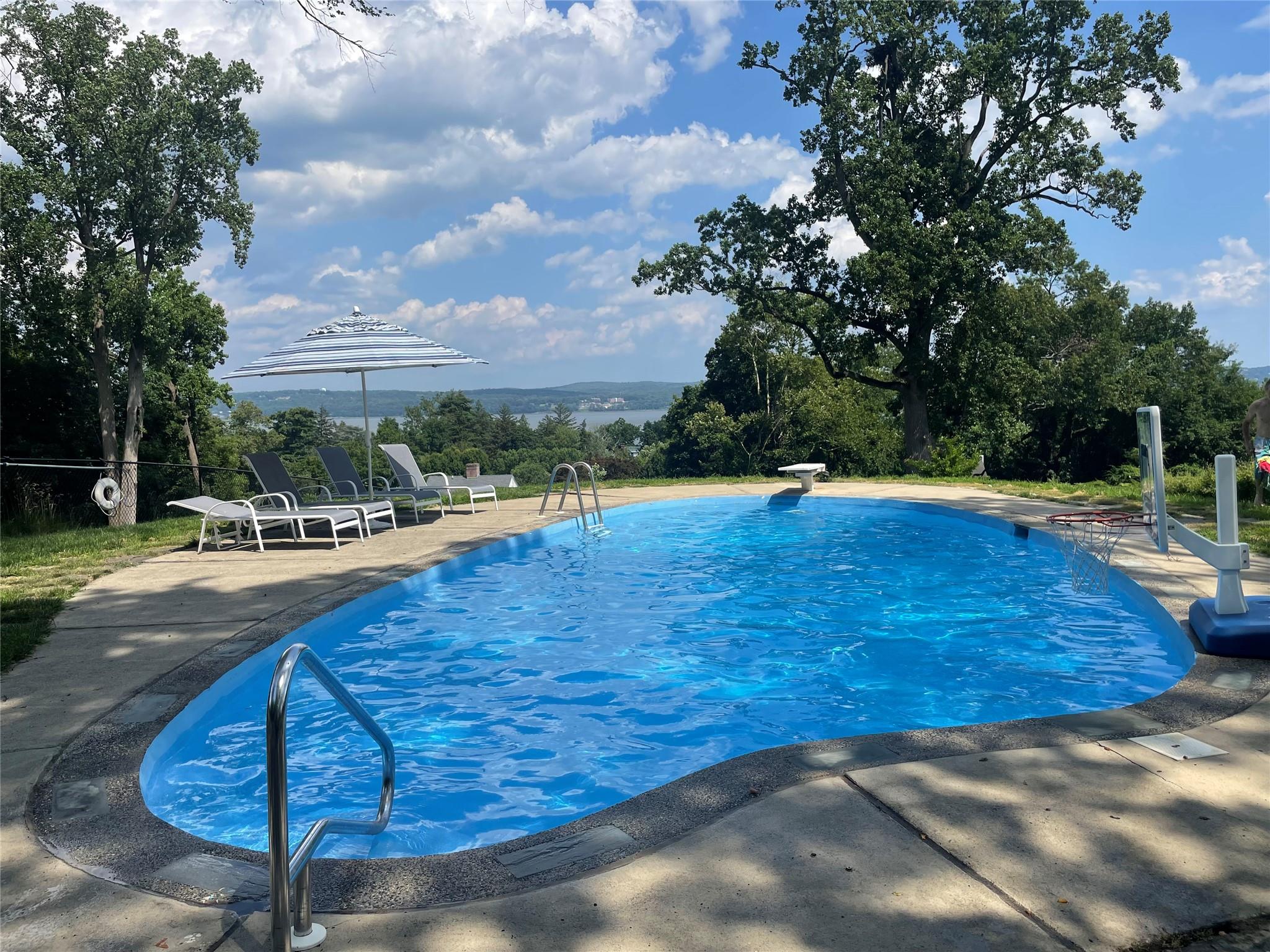519 N Midland, Nyack, NY