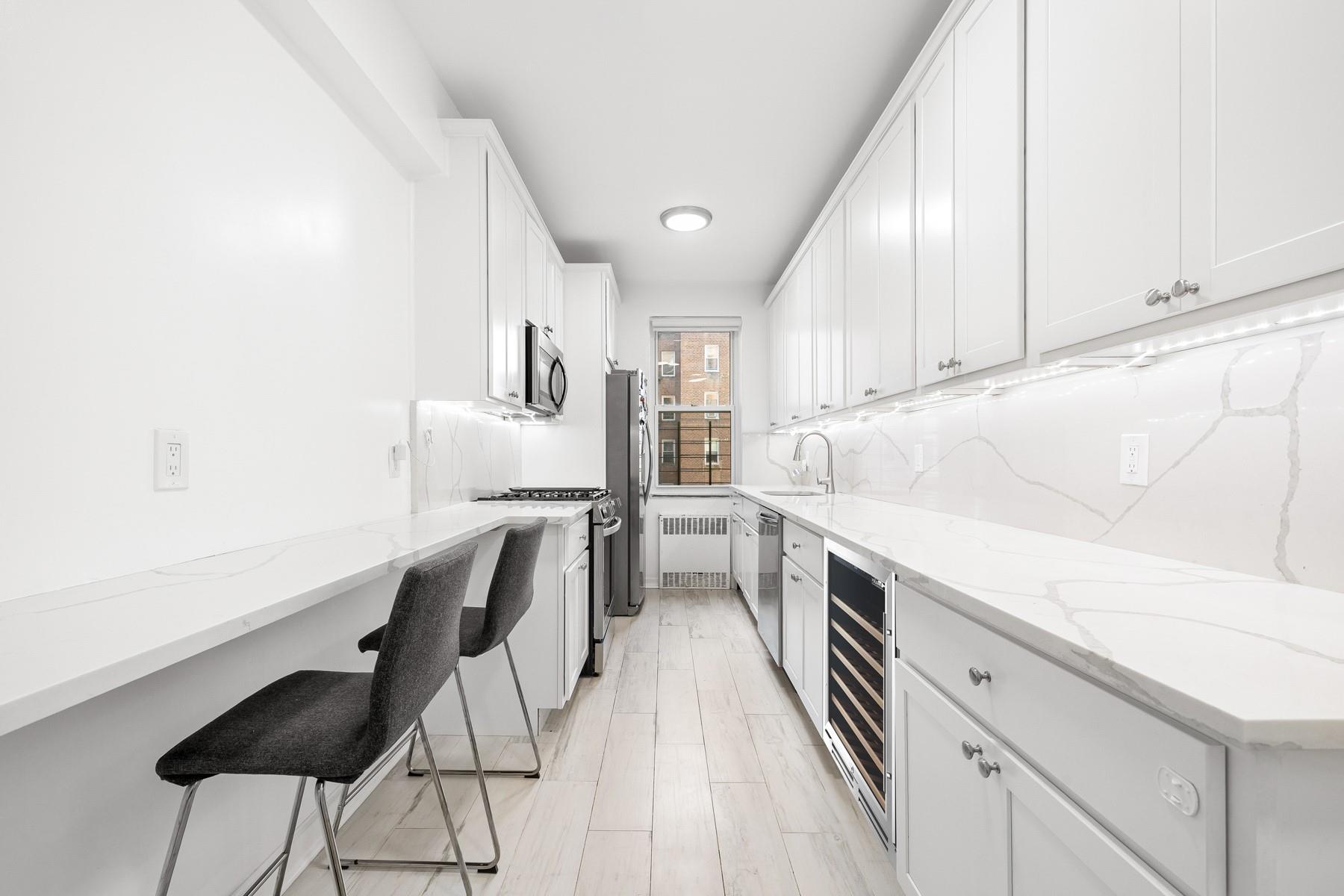 99-41 64 Avenue # B17, Rego Park, NY 11374