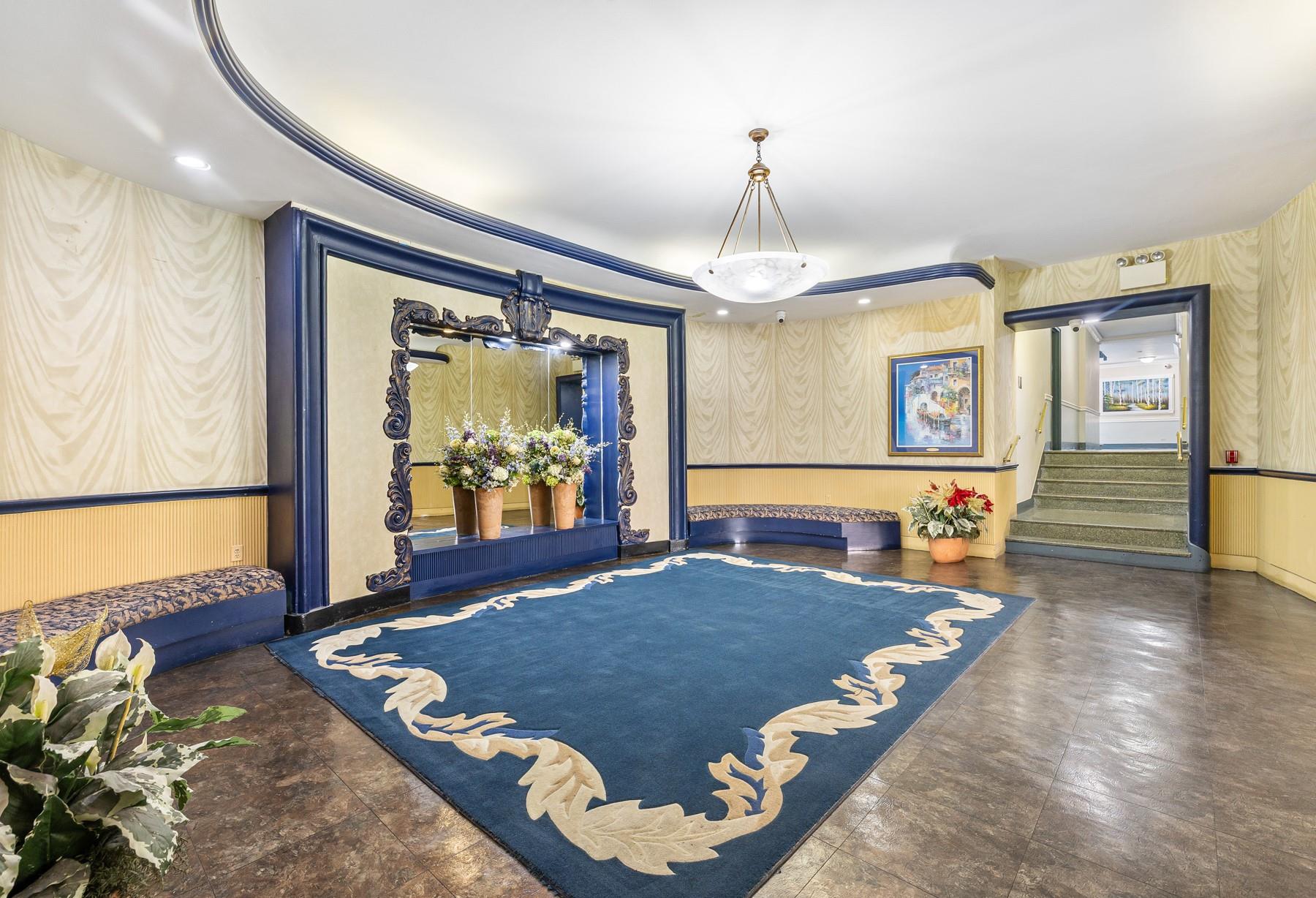 99-41 64 Avenue # B17, Rego Park, NY 11374