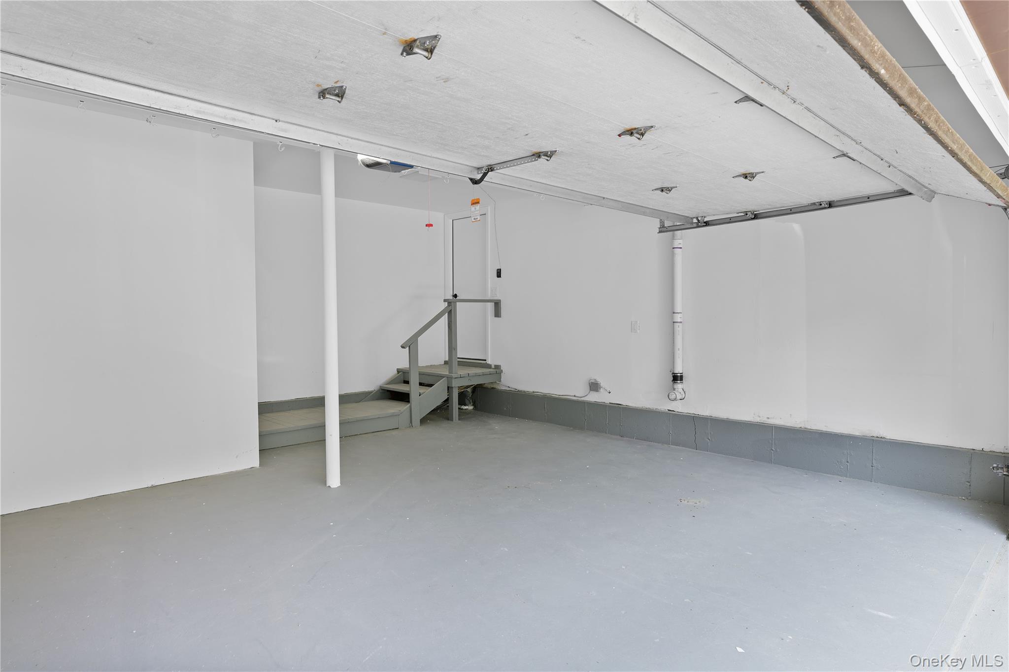 13 Bittersweet Avenue S, Hampton Bays, NY 11946