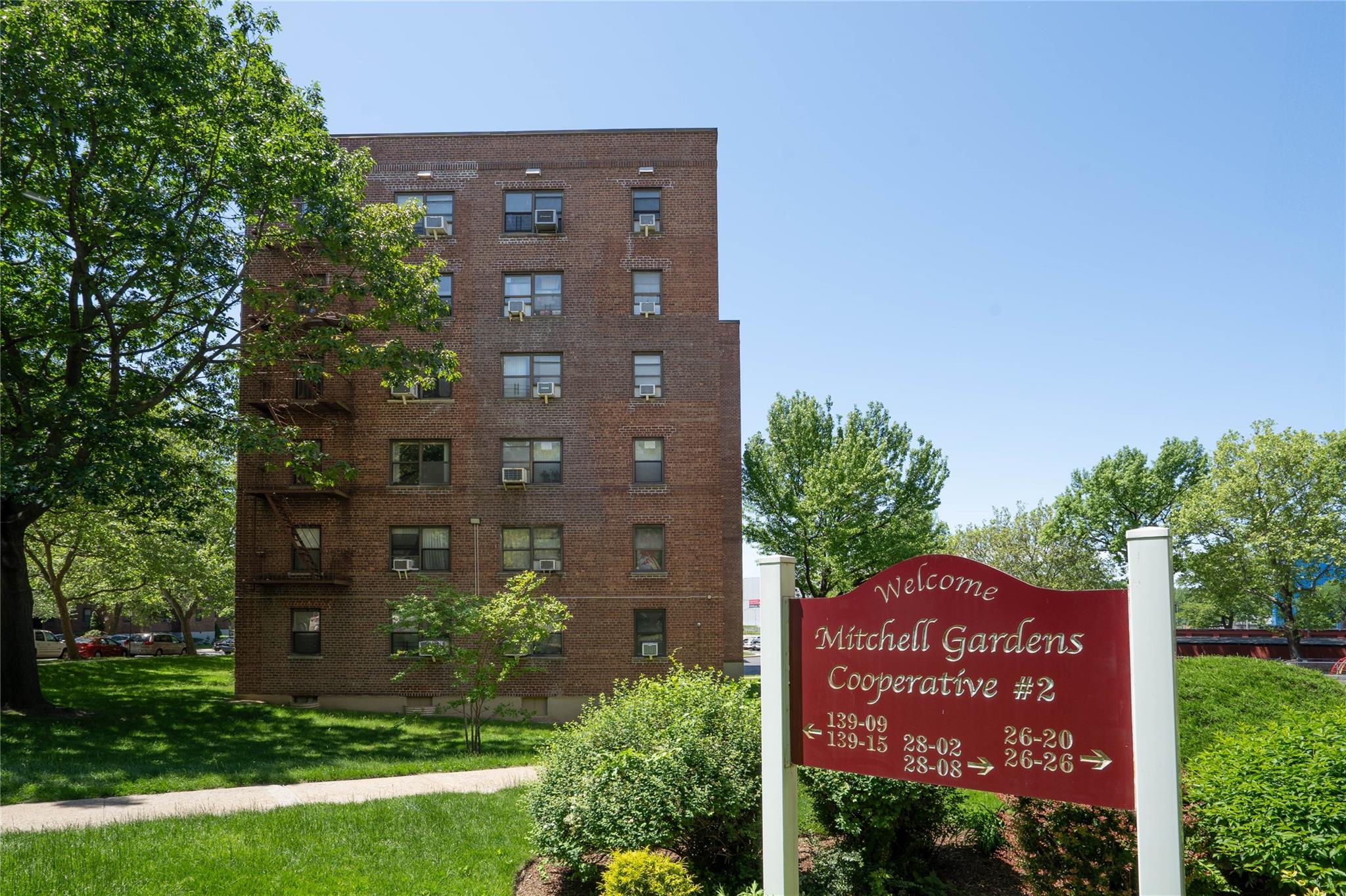 139-15 28th Road # 1G, Flushing, NY 11354