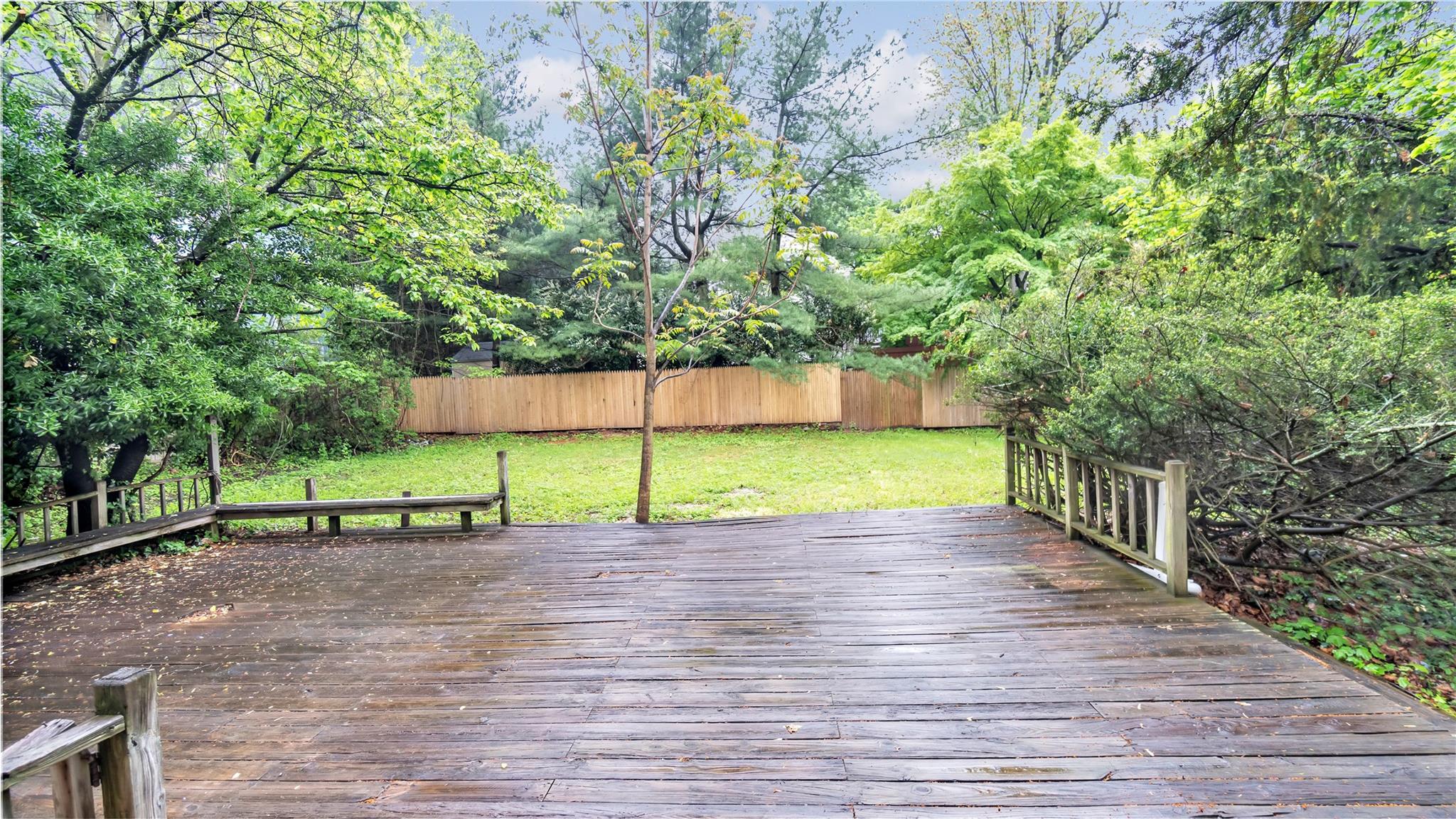 117 Glenwood Road, Glenwood Landing, NY 11547