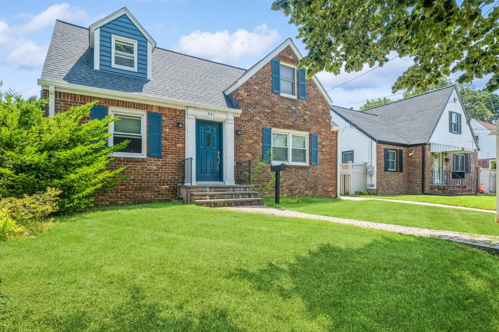 841 Harrison Street, West Hempstead, NY 11552