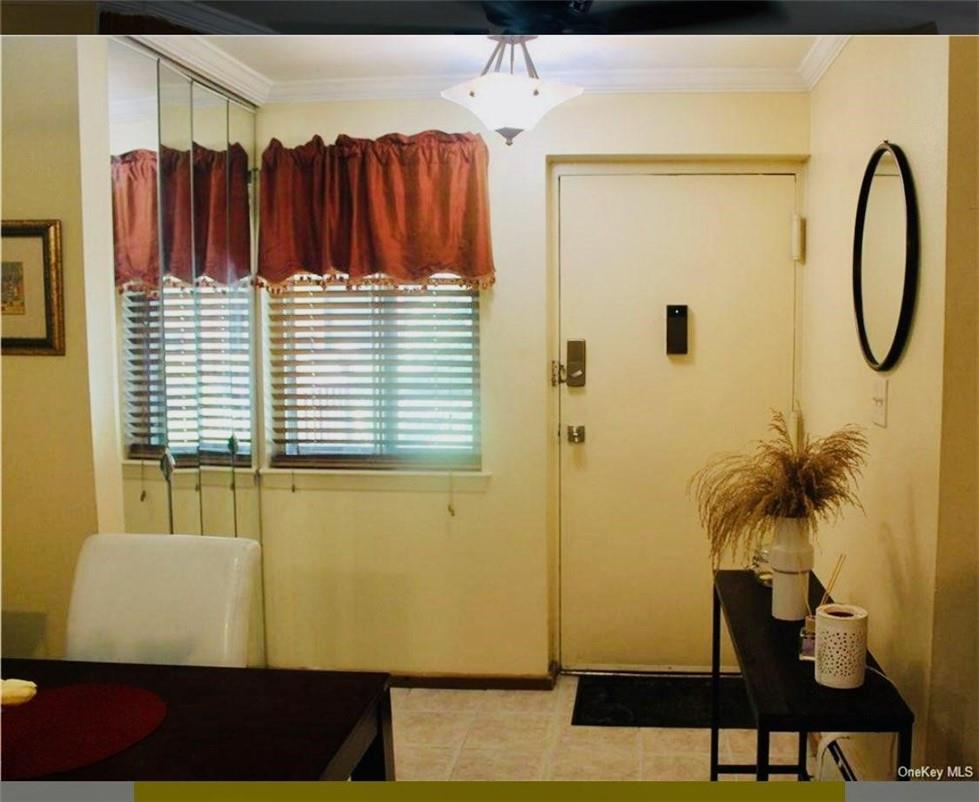 1 Secora Road # B-17, Monsey, NY 10952