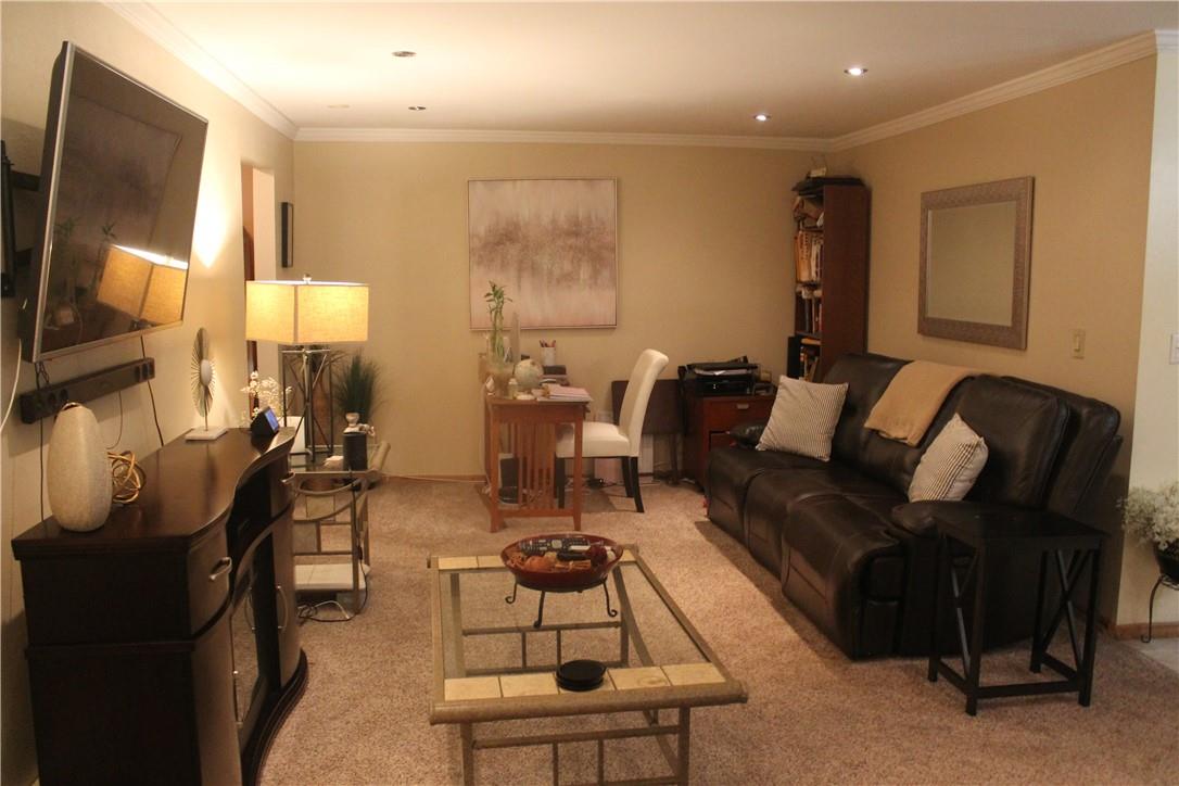 1 Secora Road # B-17, Monsey, NY 10952