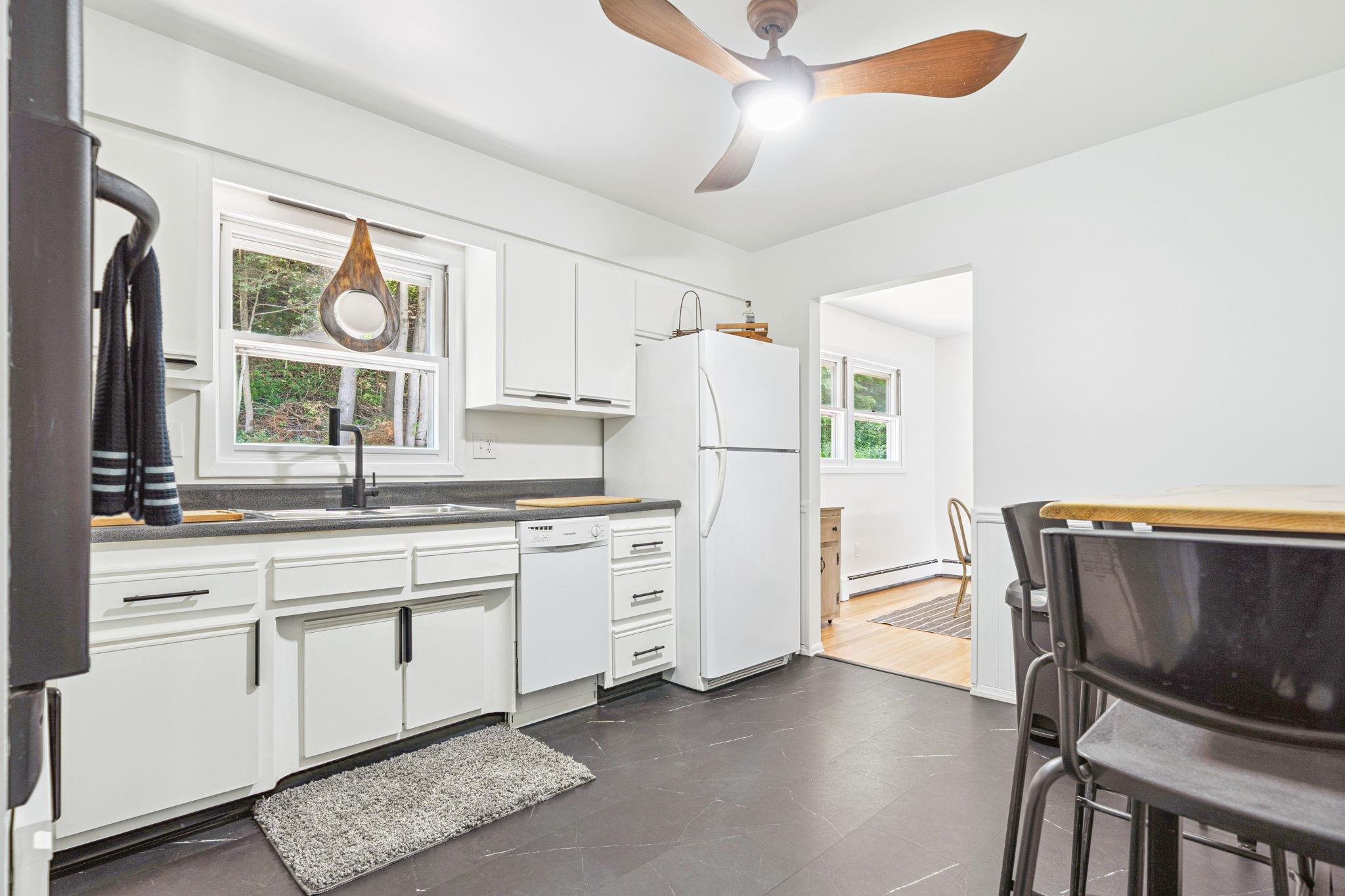 32 Redwood Road, Saugerties, NY 12477