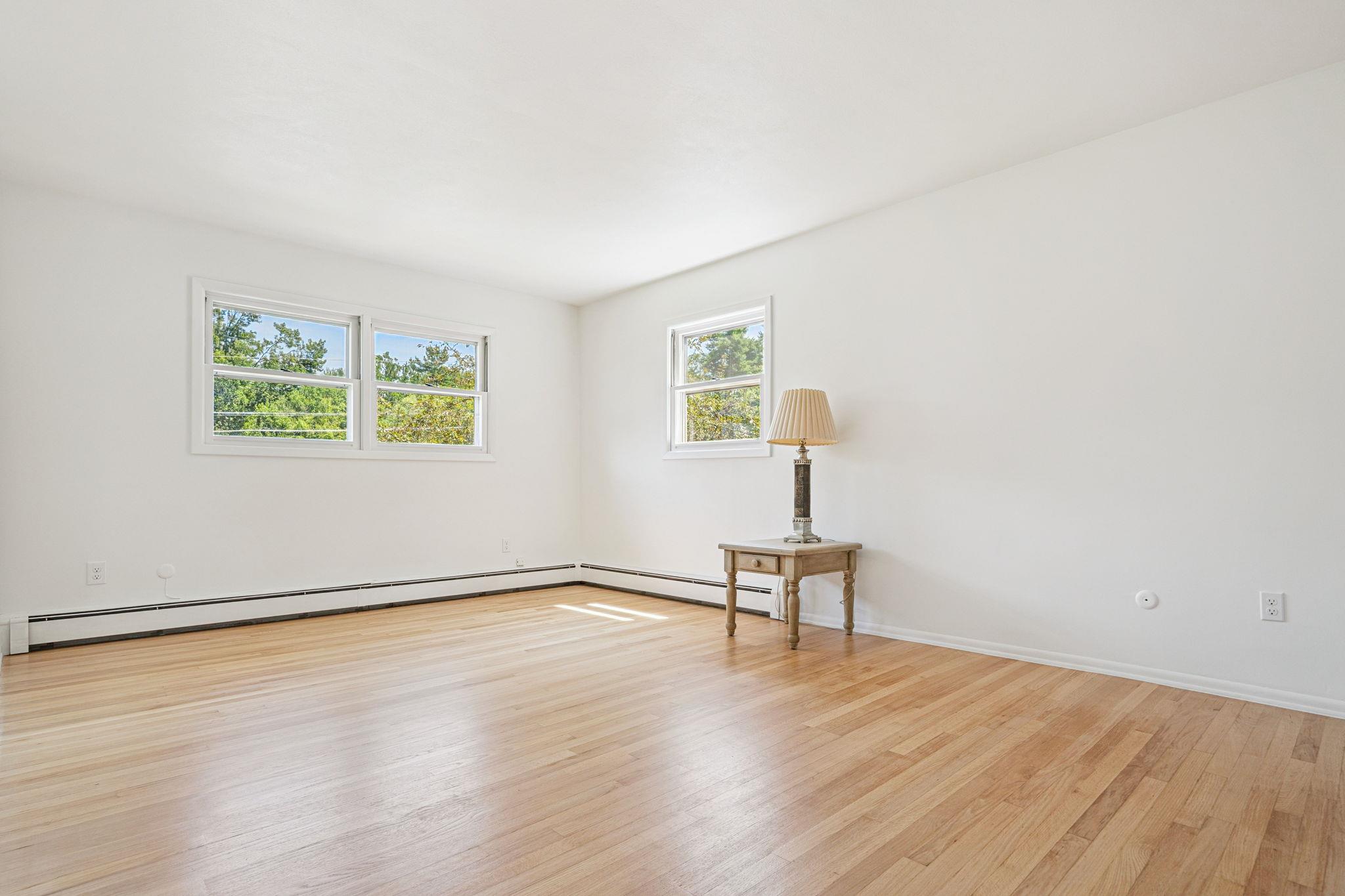 32 Redwood Road, Saugerties, NY 12477