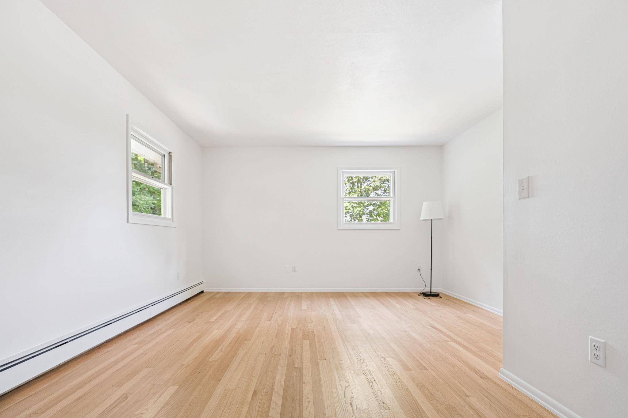 32 Redwood Road, Saugerties, NY 12477