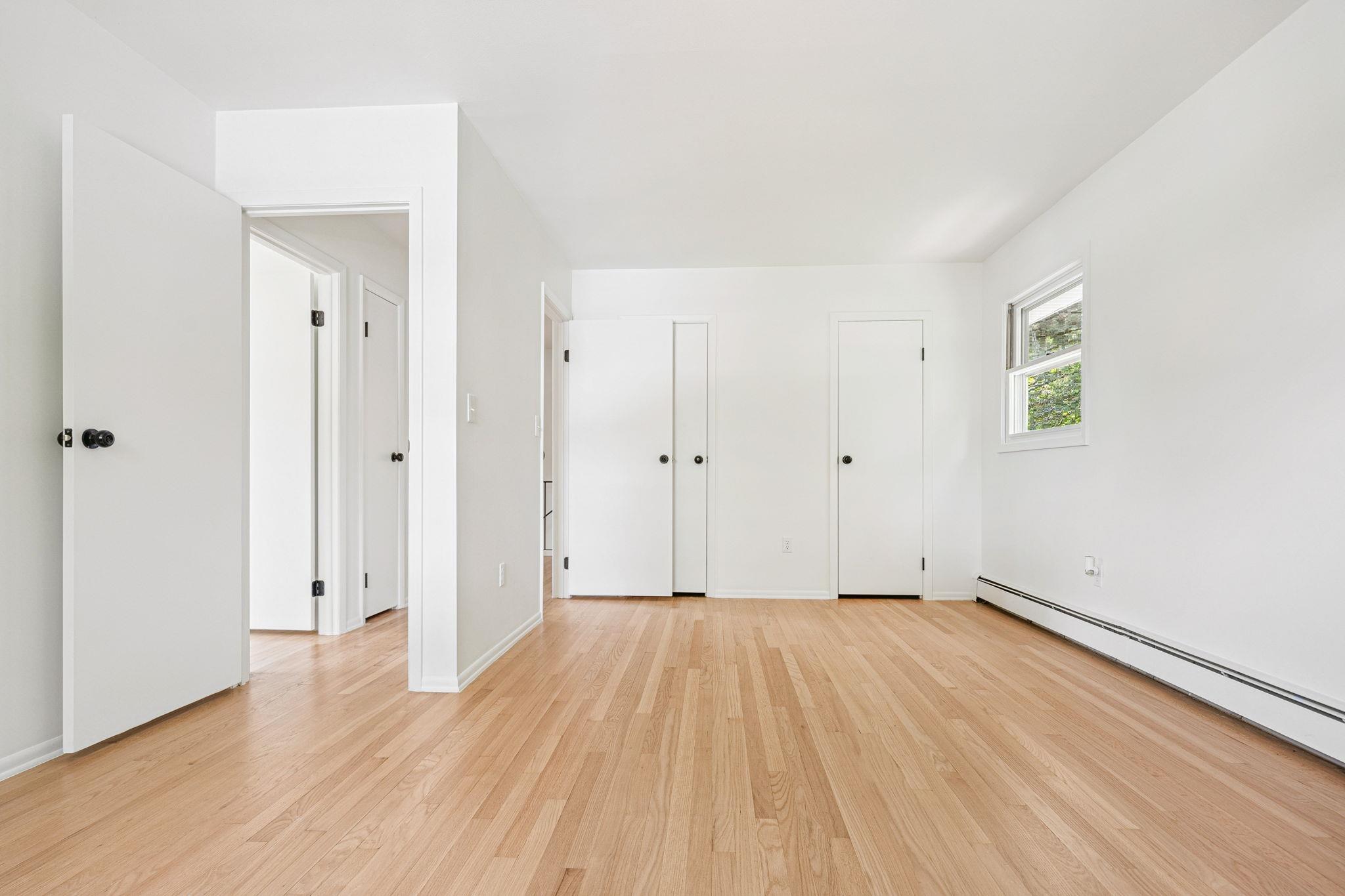 32 Redwood Road, Saugerties, NY 12477