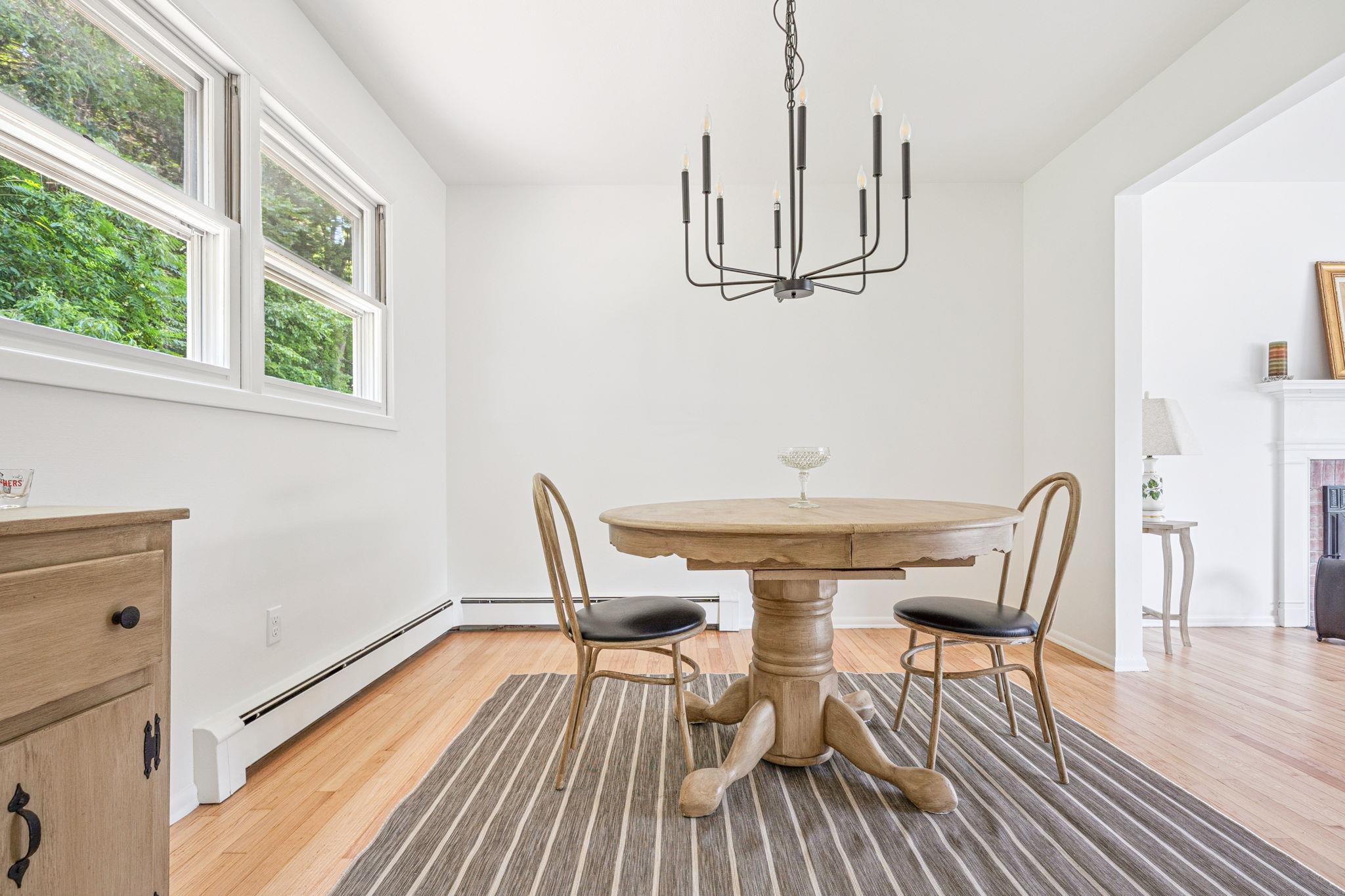 32 Redwood Road, Saugerties, NY 12477