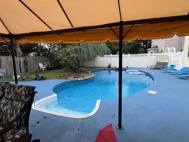 121 West Avenue, Hicksville, NY 11801