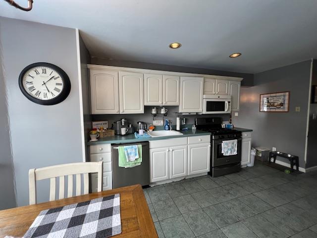 121 West Avenue, Hicksville, NY 11801