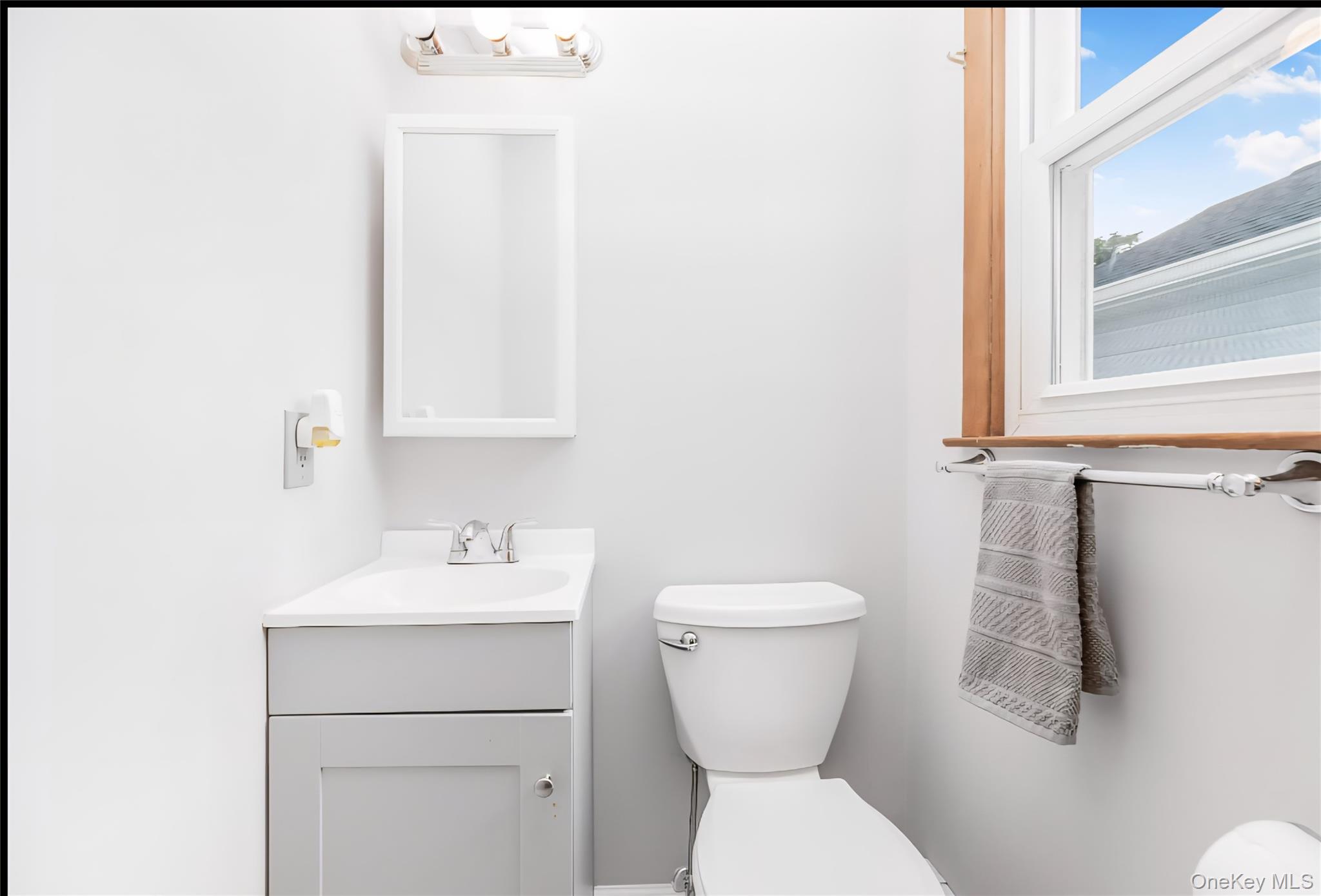 66 Pocono Avenue, Yonkers, NY 10701