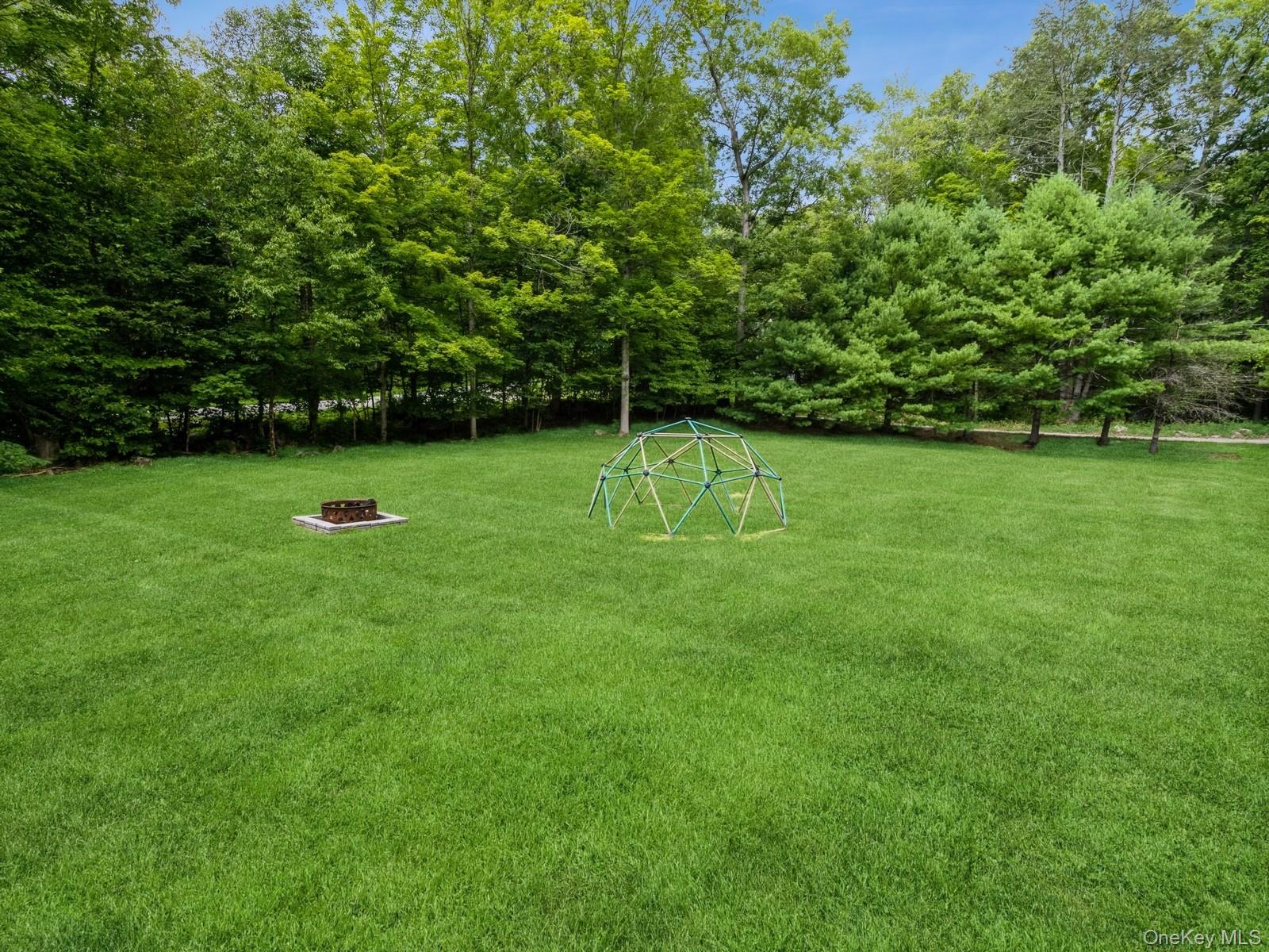 314 Dennytown Road, Putnam Valley, NY 10579