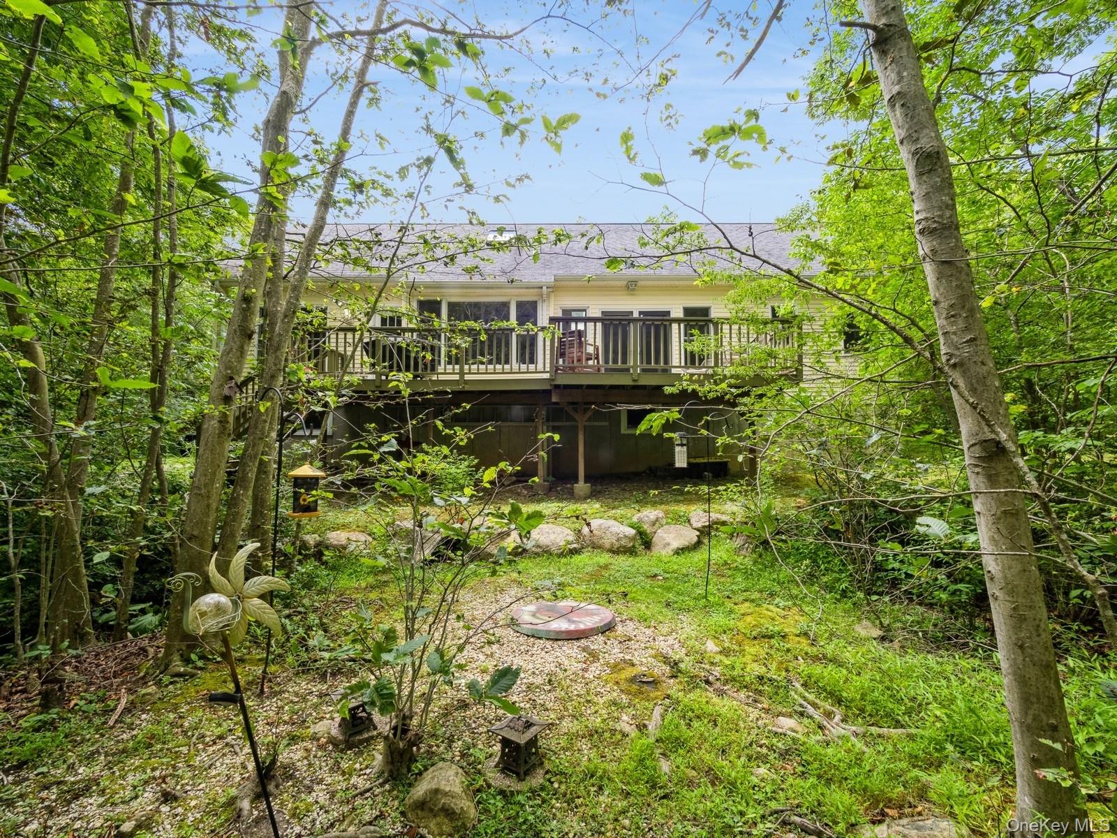 314 Dennytown Road, Putnam Valley, NY 10579