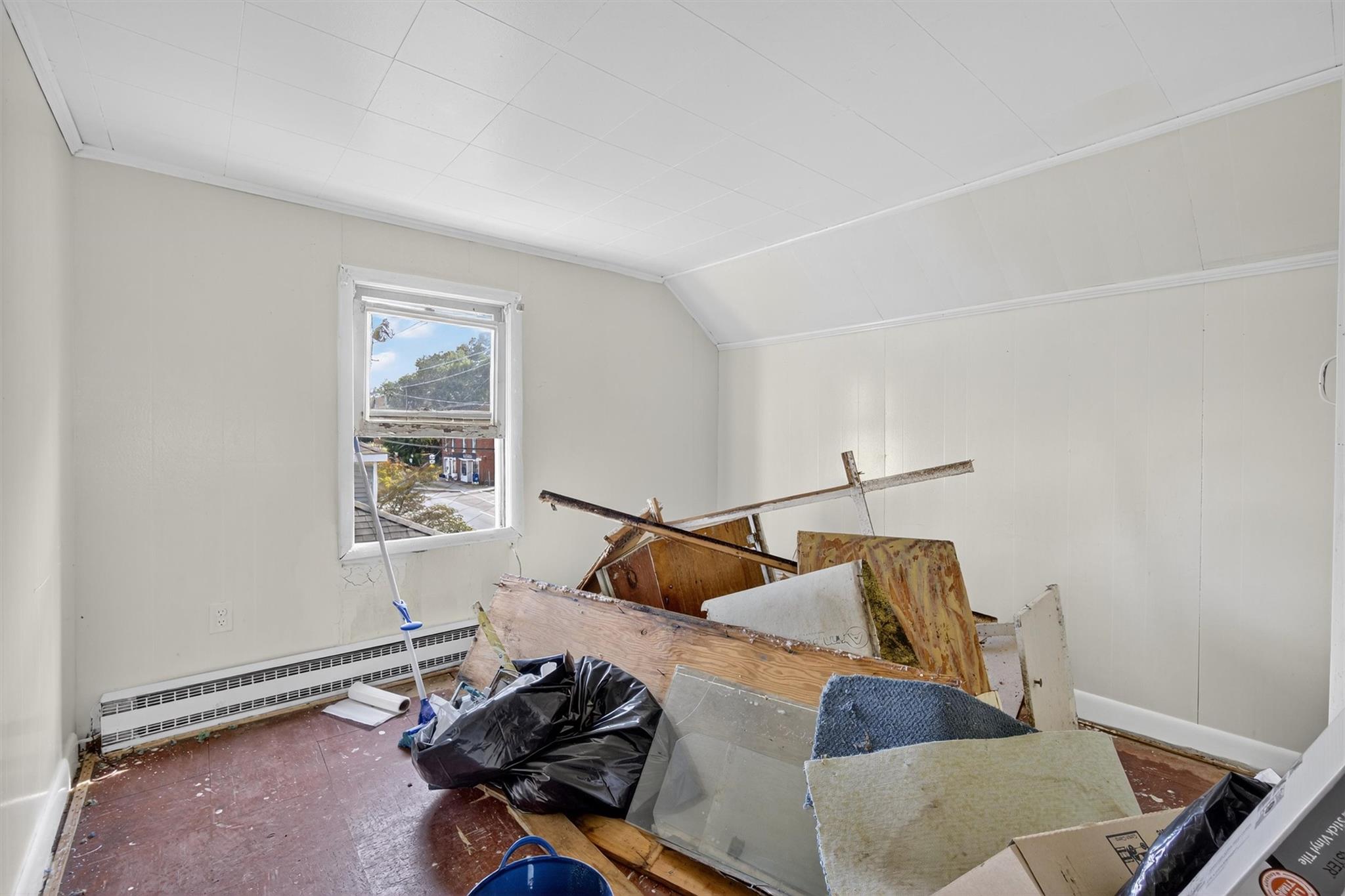 31 S Montgomery Street, Walden, NY 12586