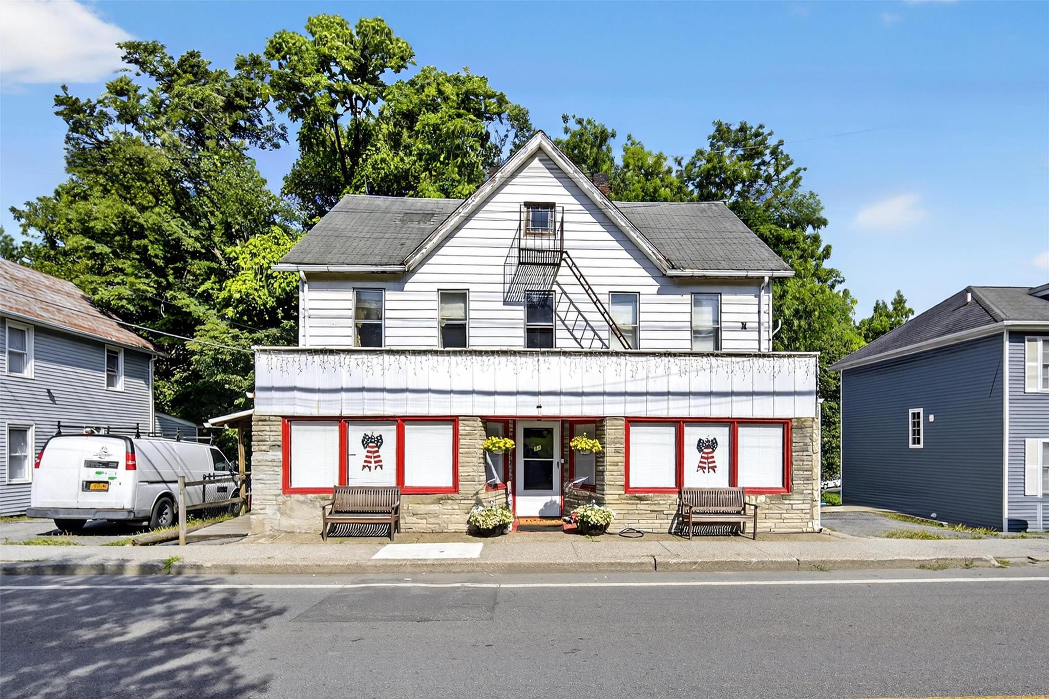 31 S Montgomery Street, Walden, NY 12586