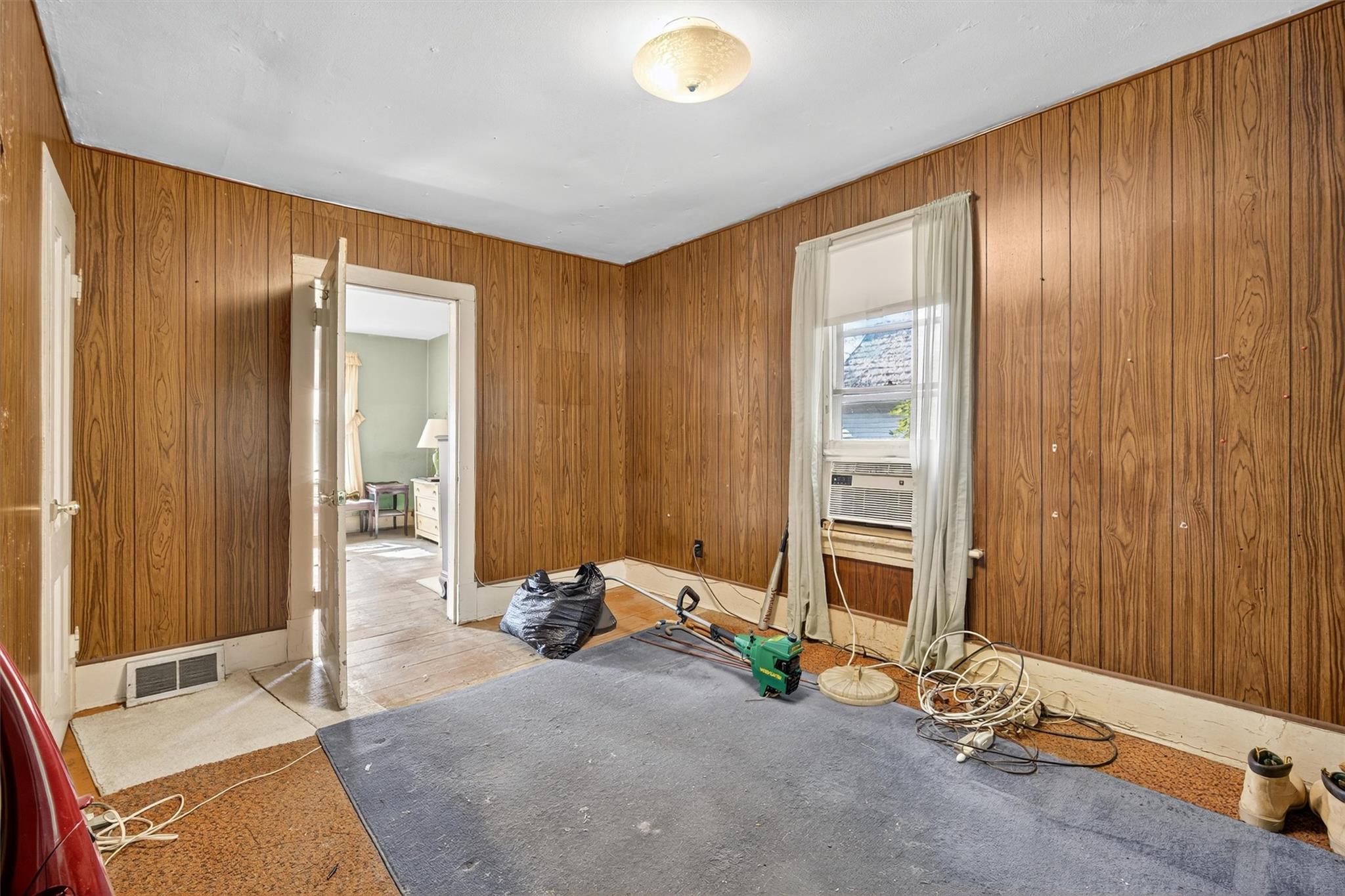 31 S Montgomery Street, Walden, NY 12586