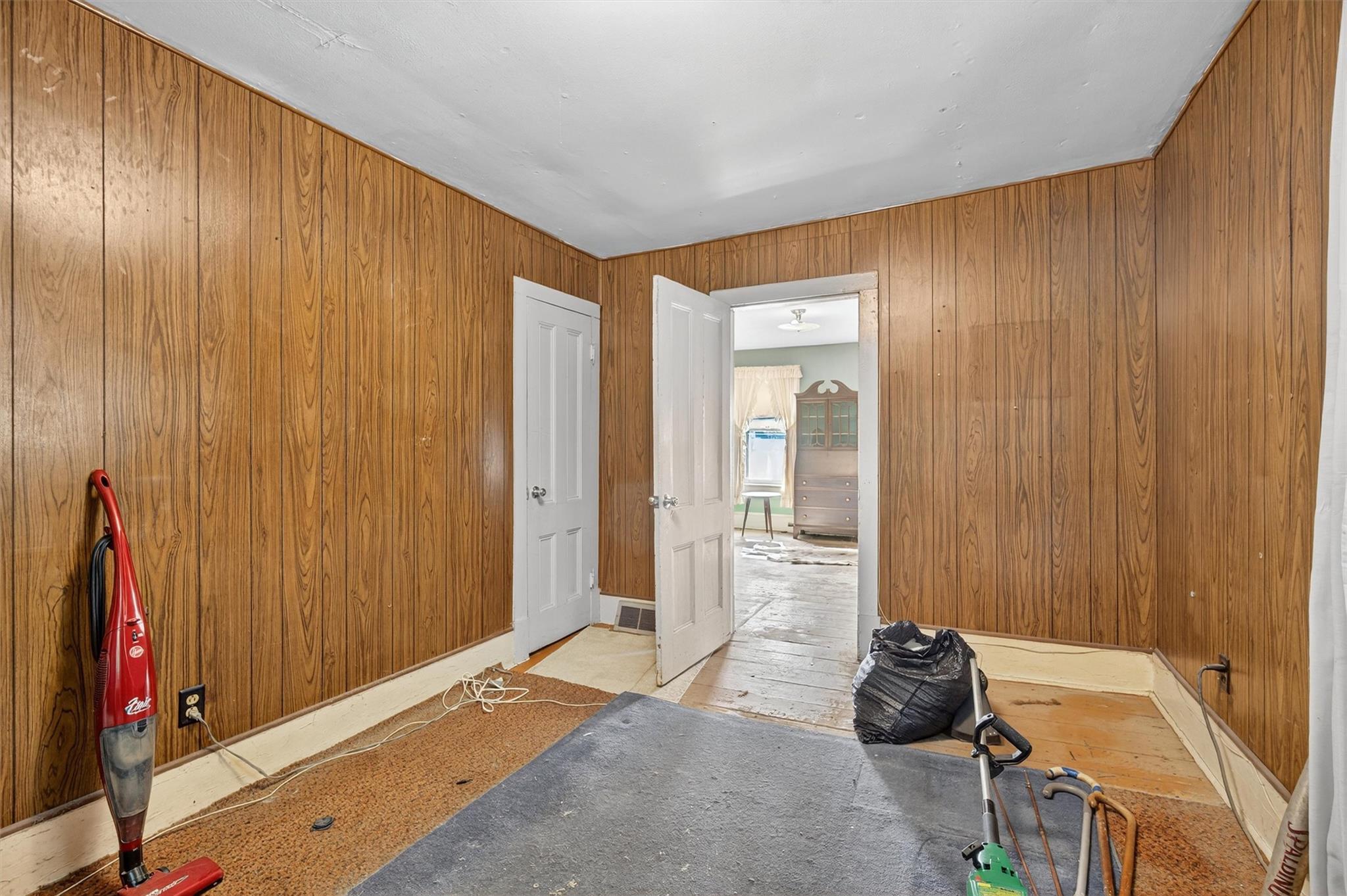 31 S Montgomery Street, Walden, NY 12586