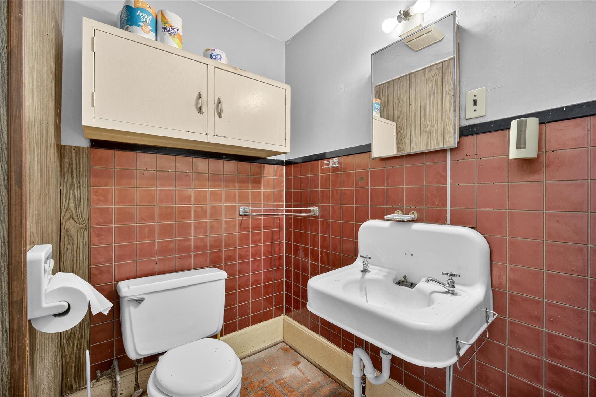 31 S Montgomery Street, Walden, NY 12586