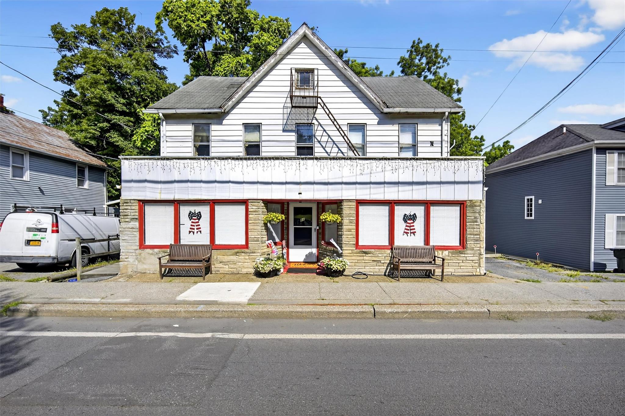 31 S Montgomery Street, Walden, NY 12586