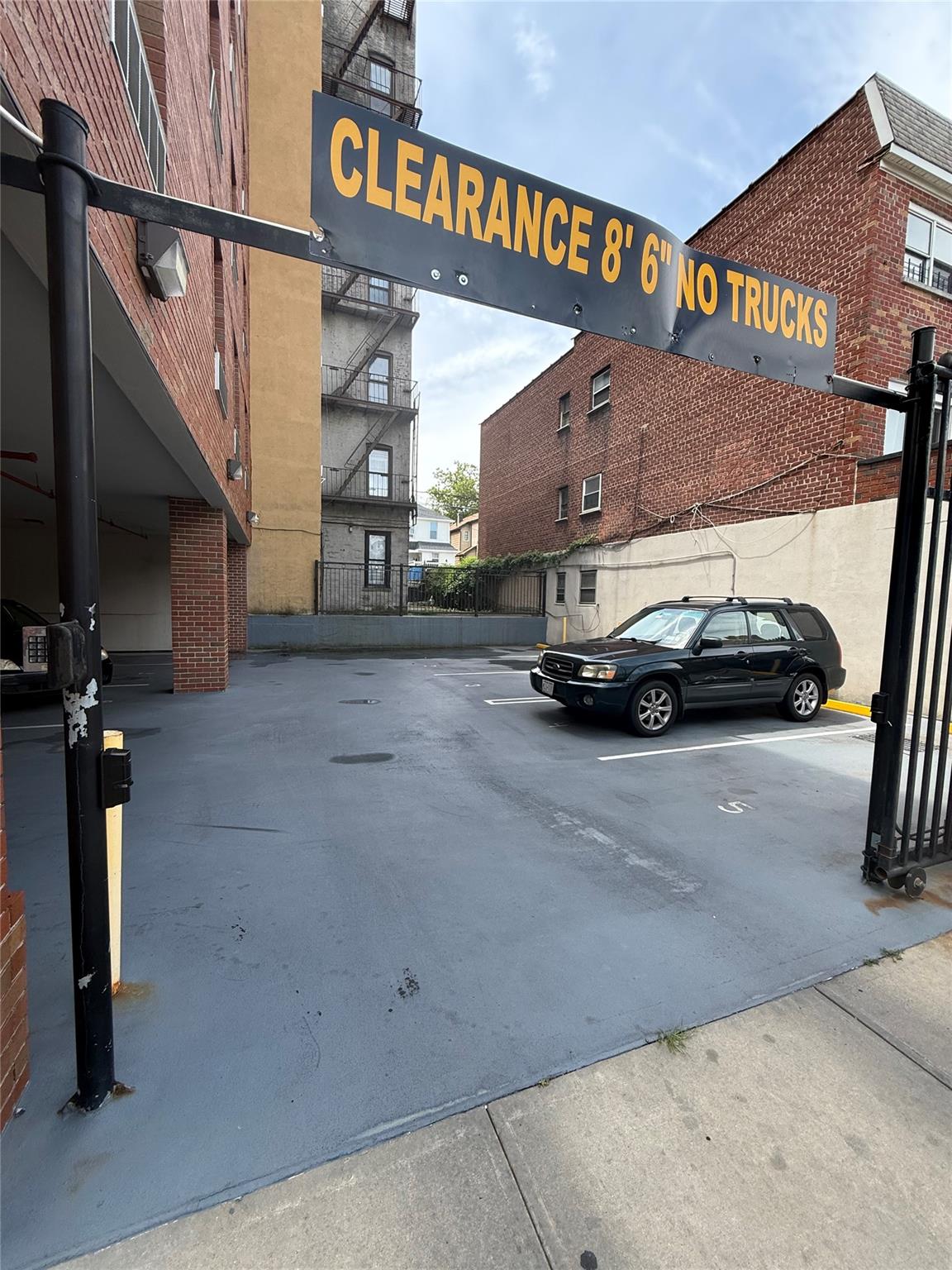 1701 Parkview Avenue, Bronx, NY 10461