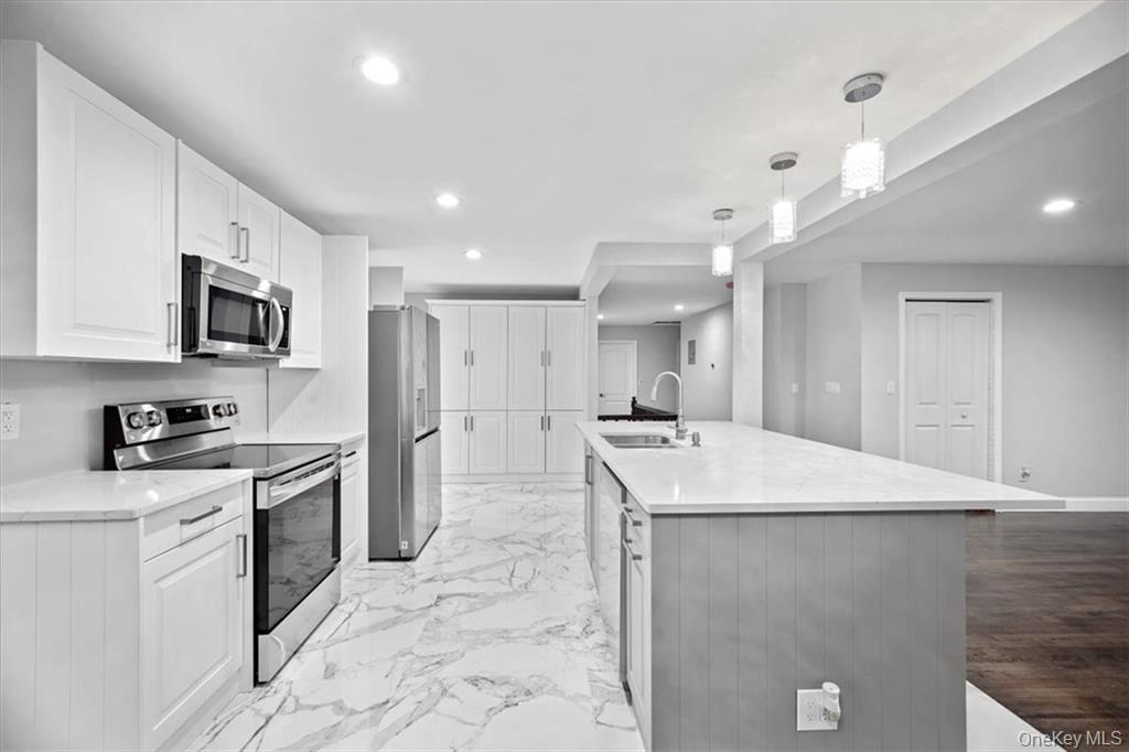 423 Westchester Avenue, White Plains, NY 10604