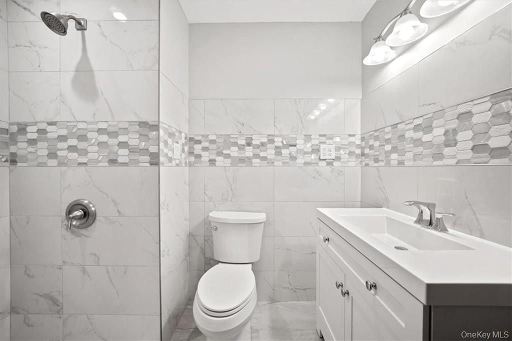 423 Westchester Avenue, White Plains, NY 10604