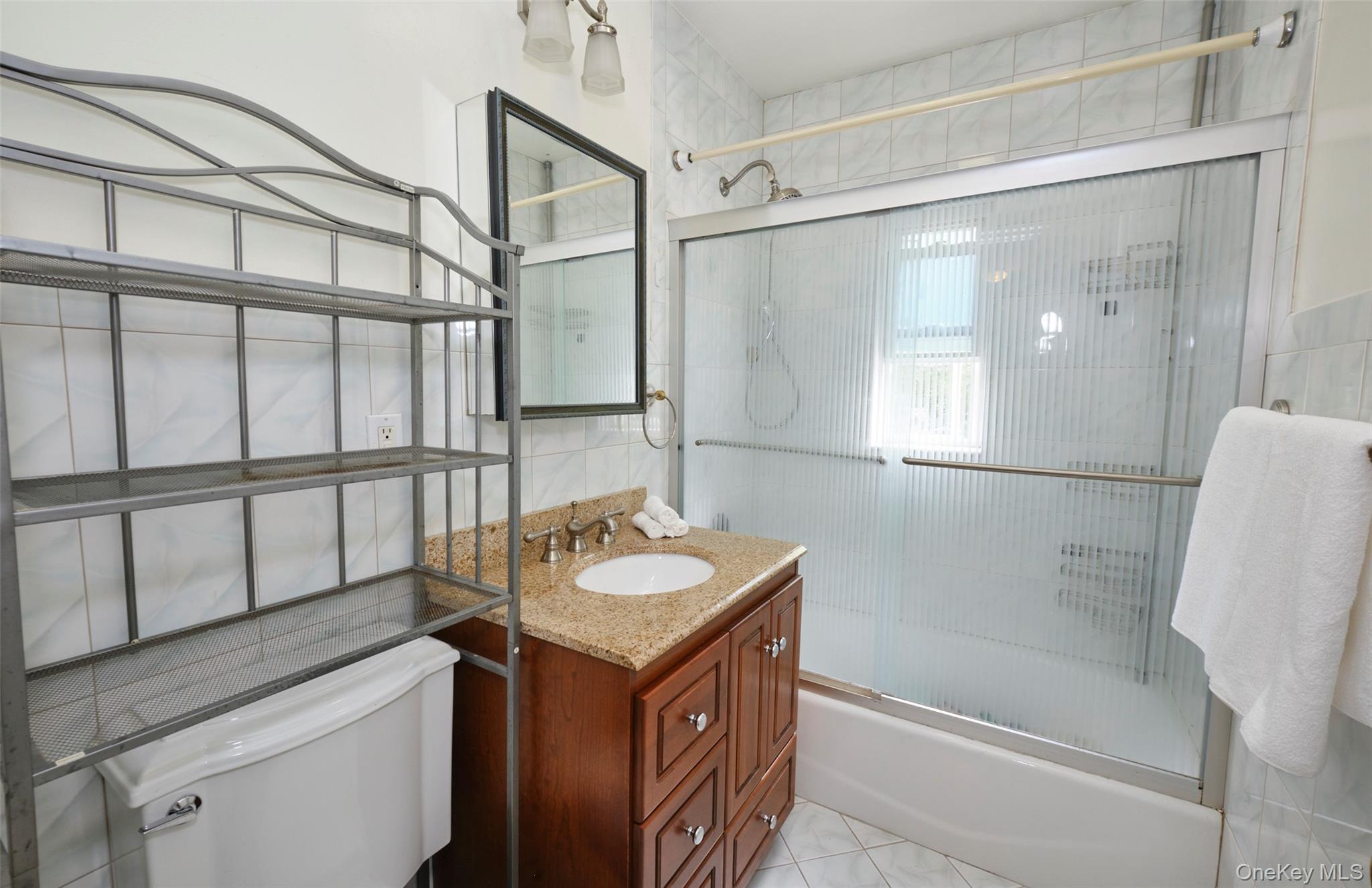 3000 Radcliff Avenue, Bronx, NY 10469