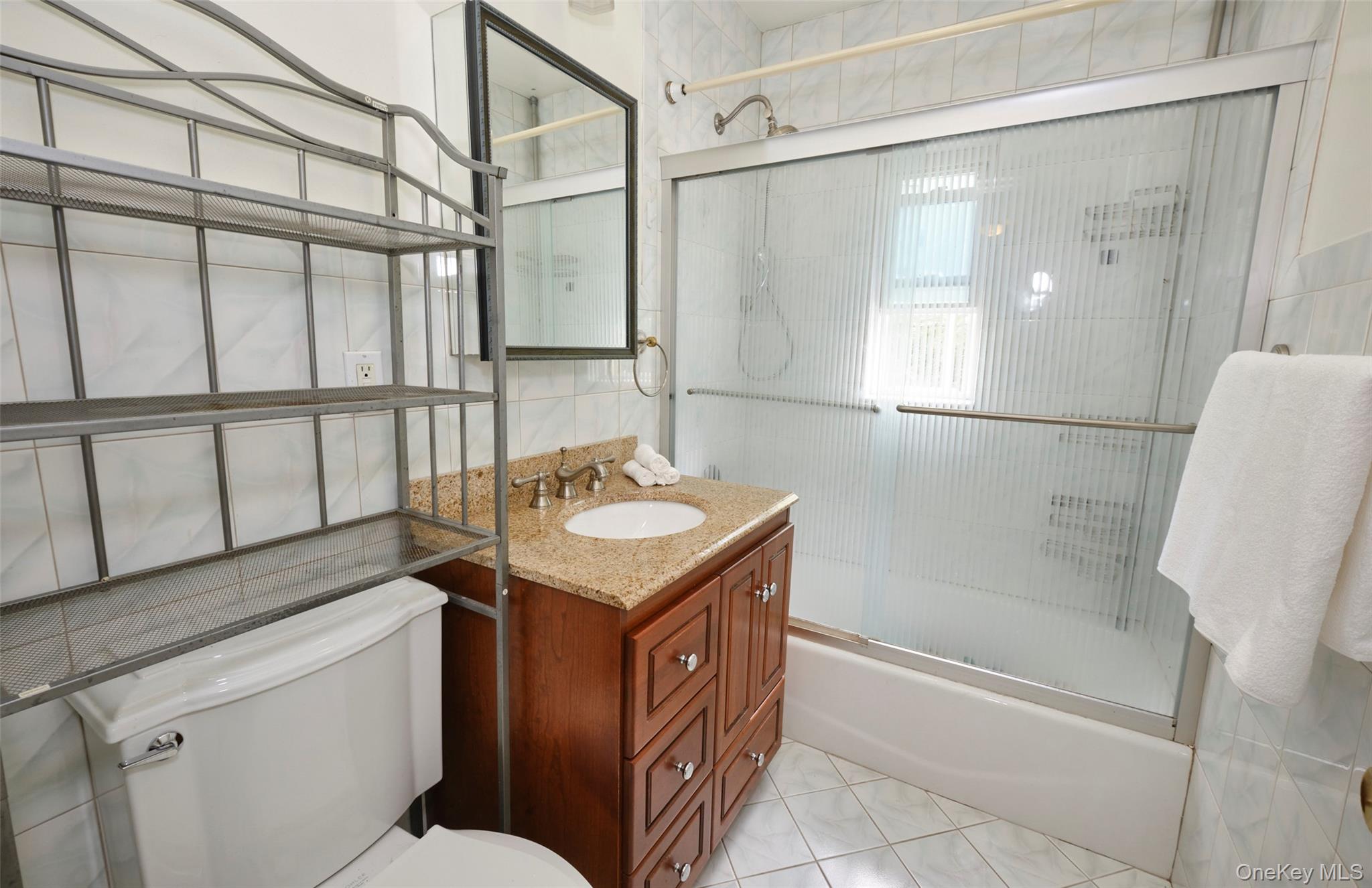 3000 Radcliff Avenue, Bronx, NY 10469