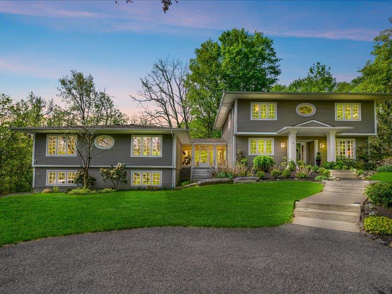 1 Sky View Court, Call Listing Agent, NY 12589