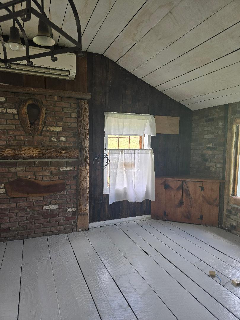 6437 Route 209, Kerhonkson, NY 12446