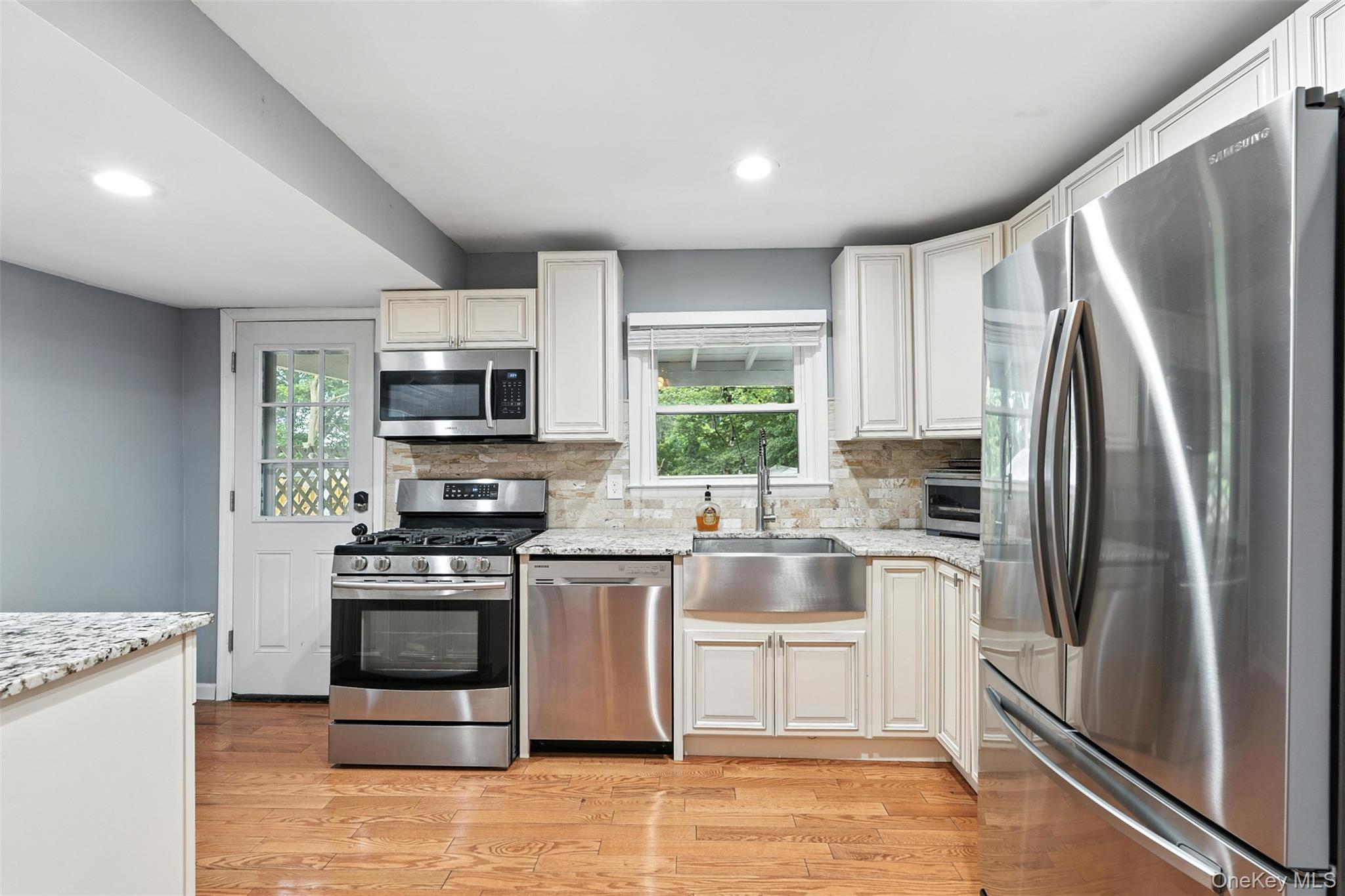 8 W Broadway, Nyack, NY 10960