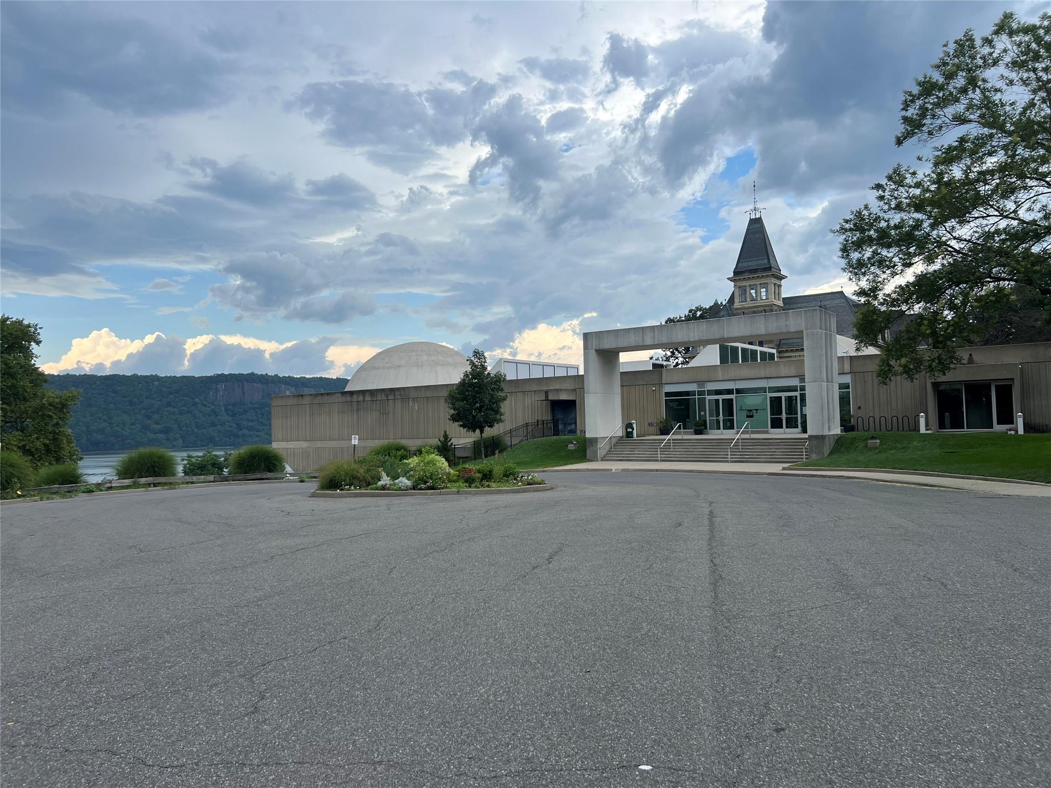 709 Warburton Avenue # 7H, Yonkers, NY 10701