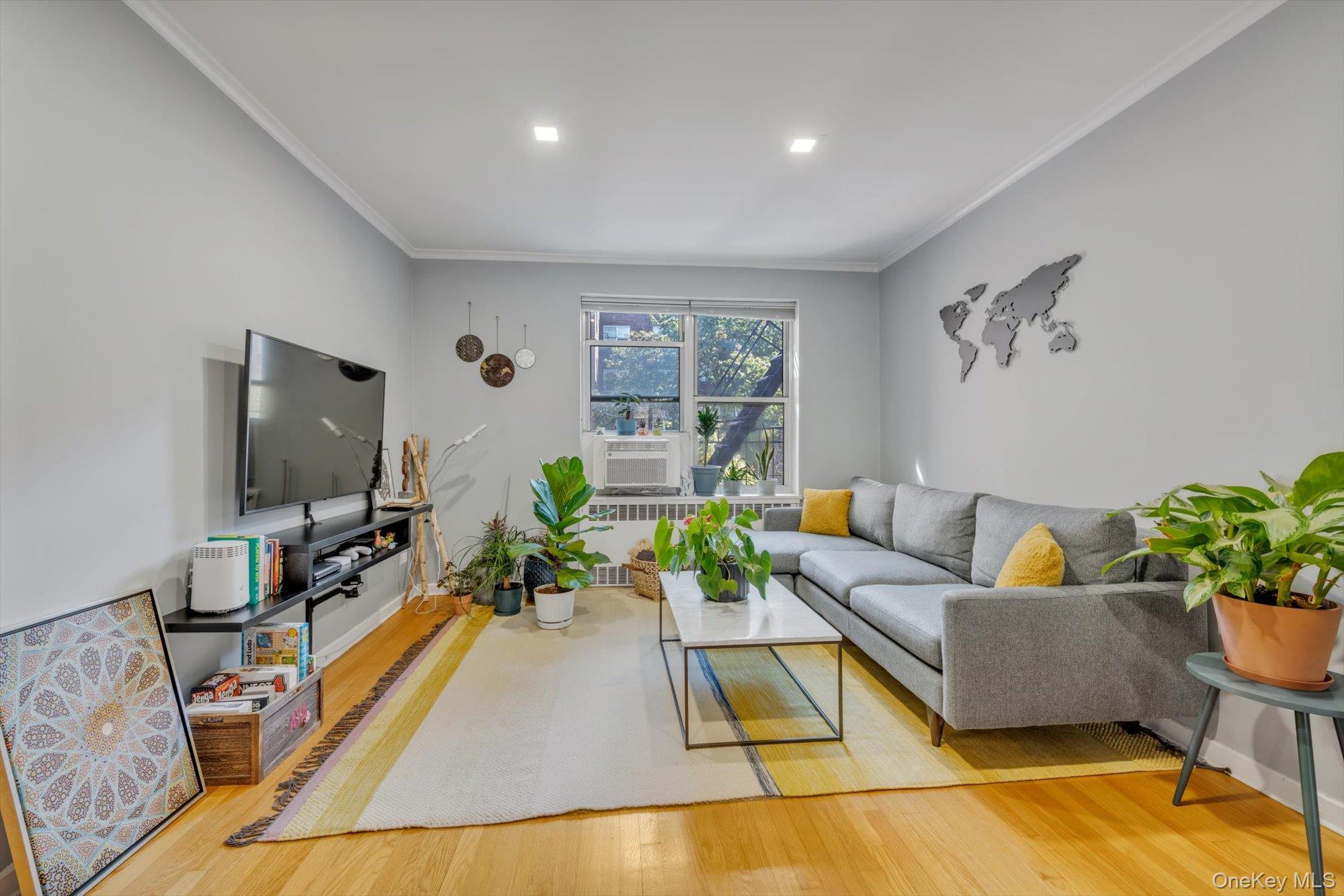 6738 108 Street Road # 47A, Forest Hills, NY 11375