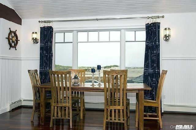 34 Trenton Avenue # Upper, East Atlantic Beach, NY 11561