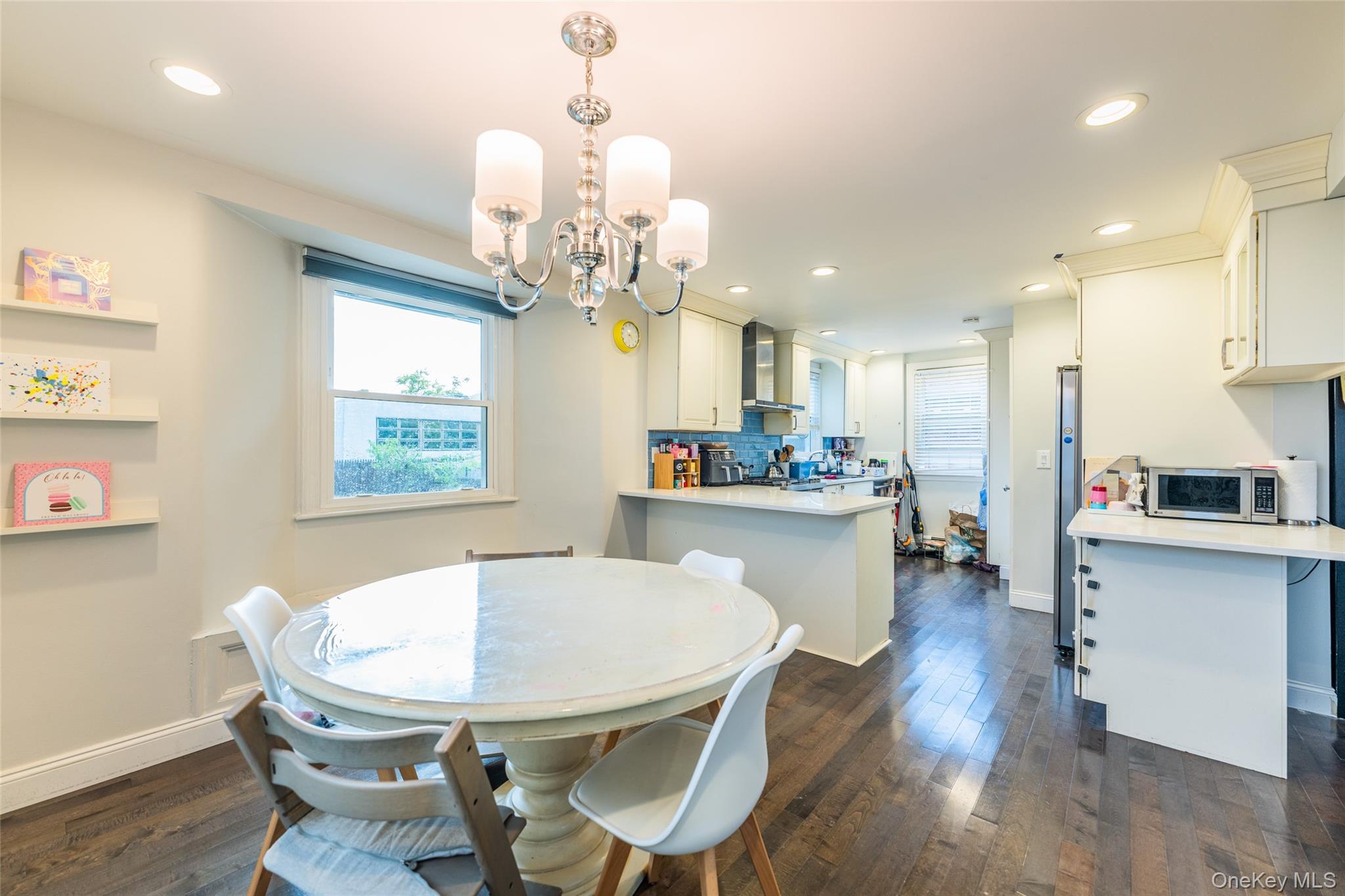 43 Jayson Avenue, Great Neck, NY 11021