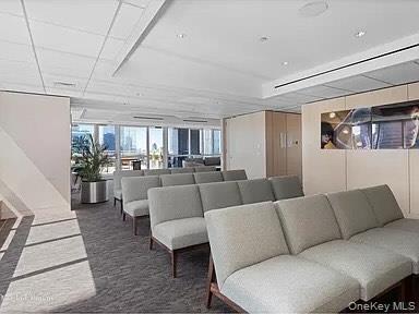 350 W 42nd Street # 11L, New York (Manhattan), NY 10036