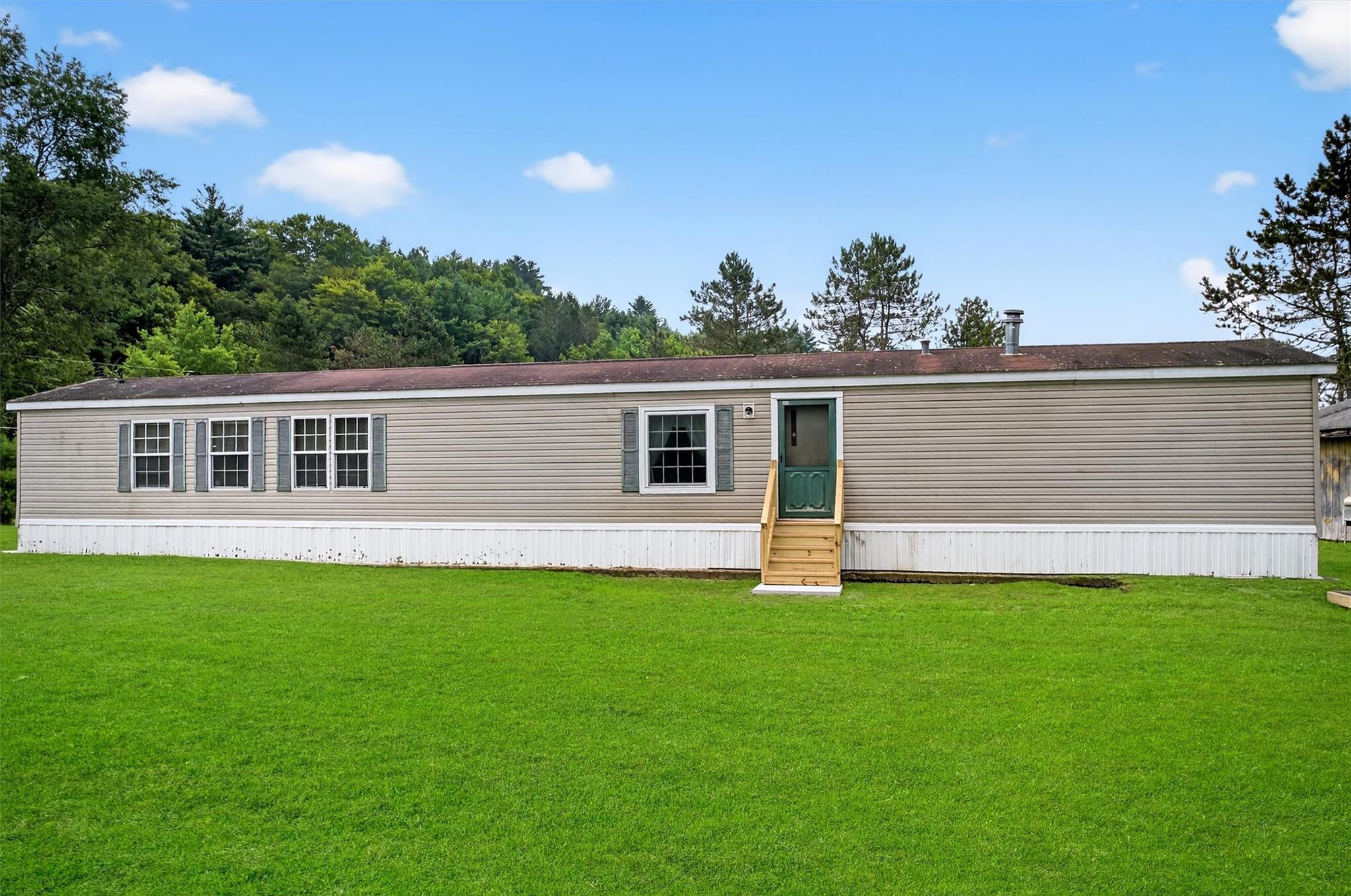 17 Community Road, Woodbourne, NY 12788