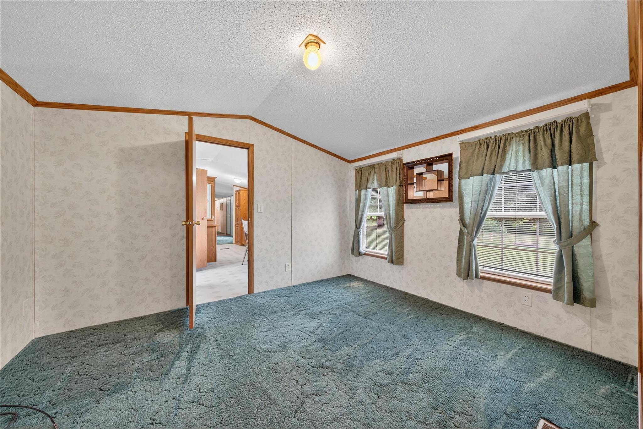 17 Community Road, Woodbourne, NY 12788