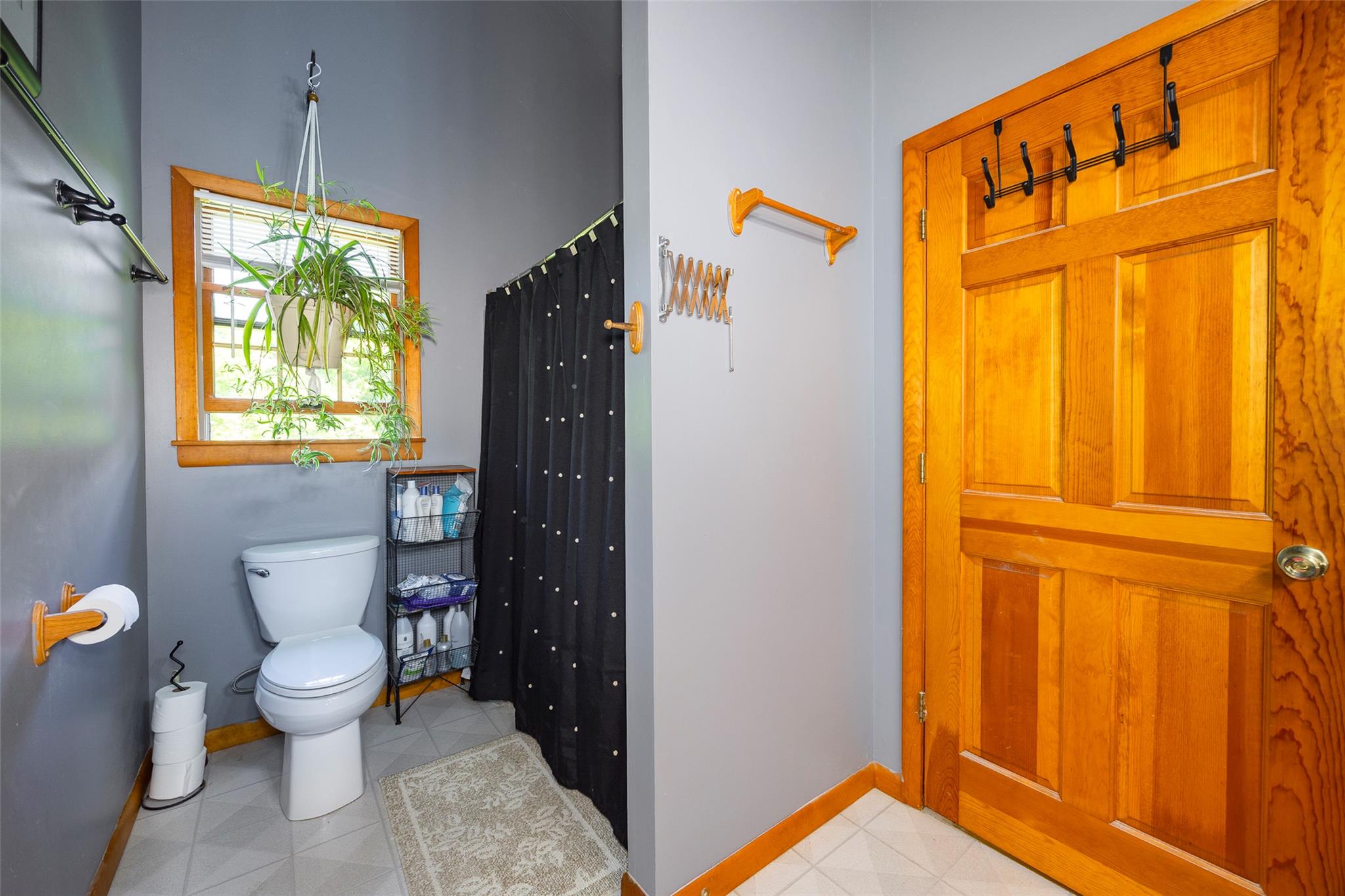 297 Turkey Hill Road, Red Hook, NY 12571