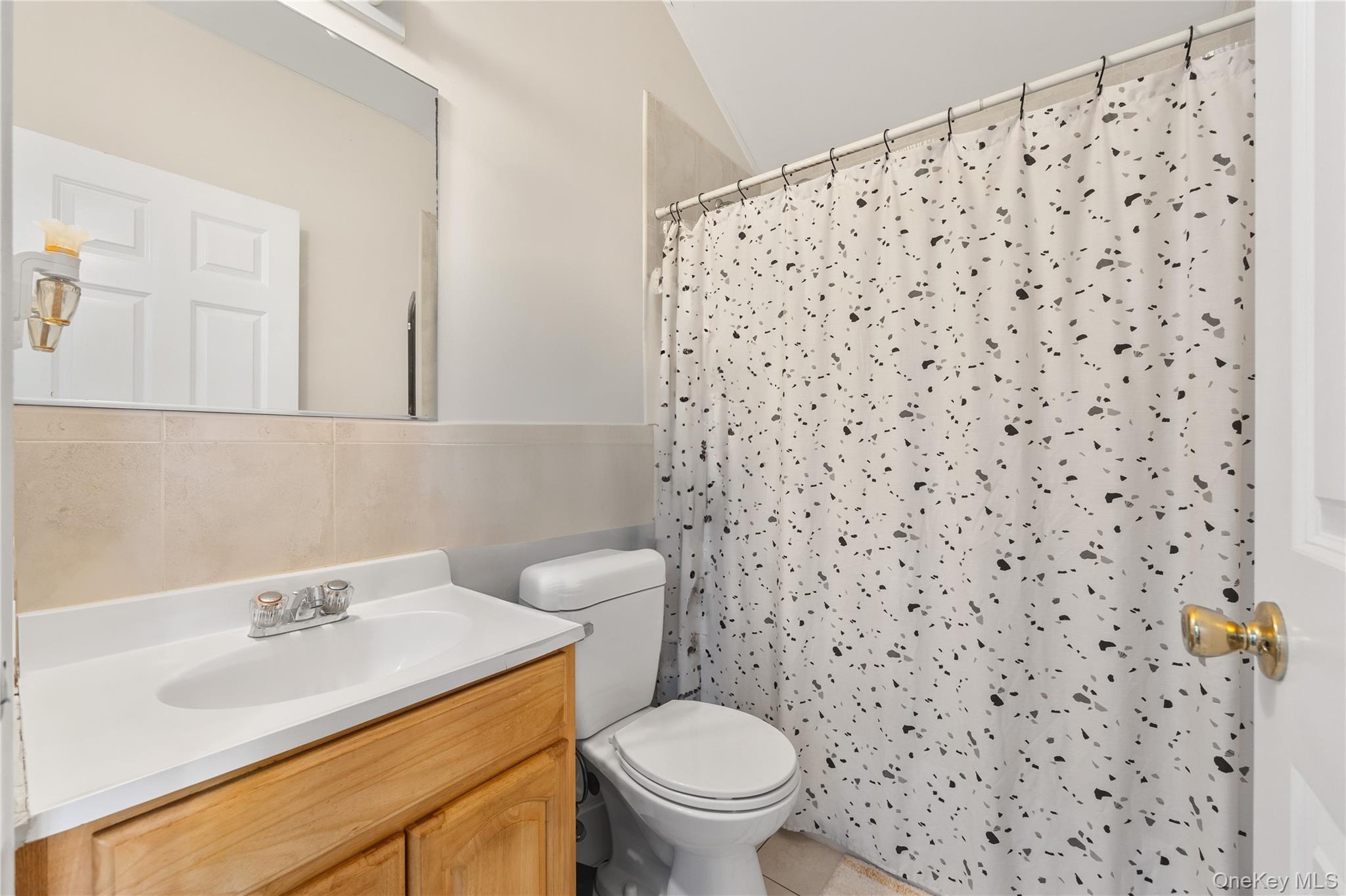 8851 Pitkin Avenue, Ozone Park, NY 11417