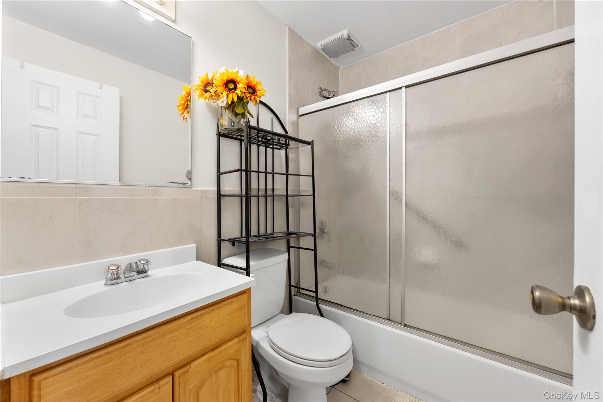 8851 Pitkin Avenue, Ozone Park, NY 11417