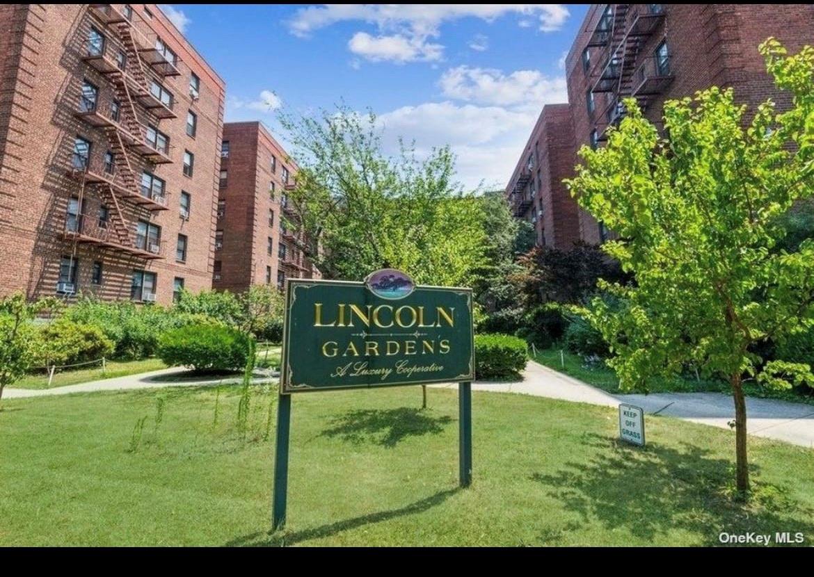 14444 38th Avenue # C5, Flushing, NY 11354